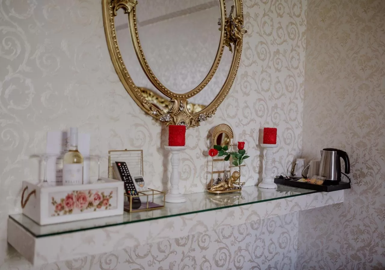 Coffee/tea facilities in ROH Suites