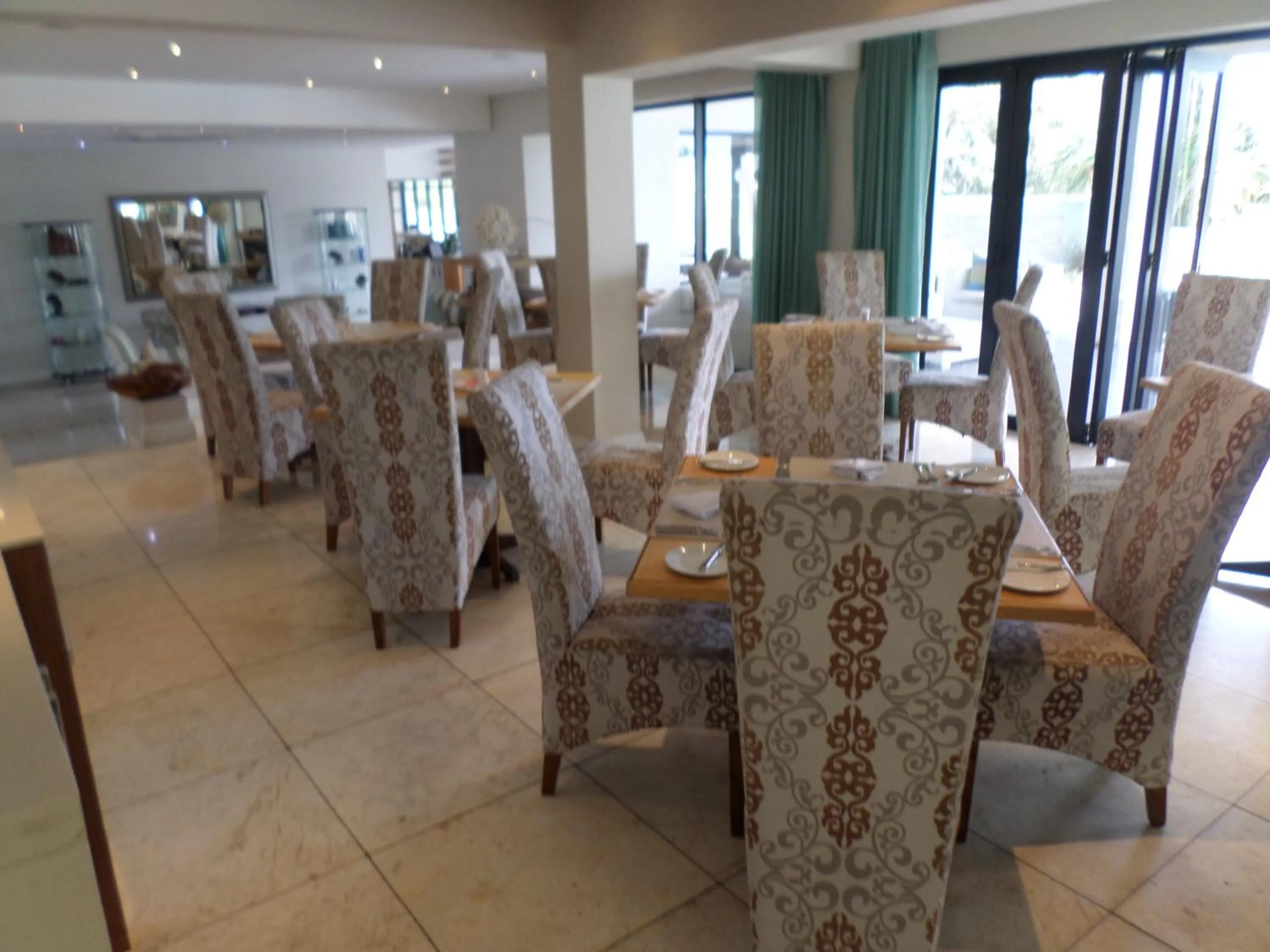 Dining area in Isango Gate