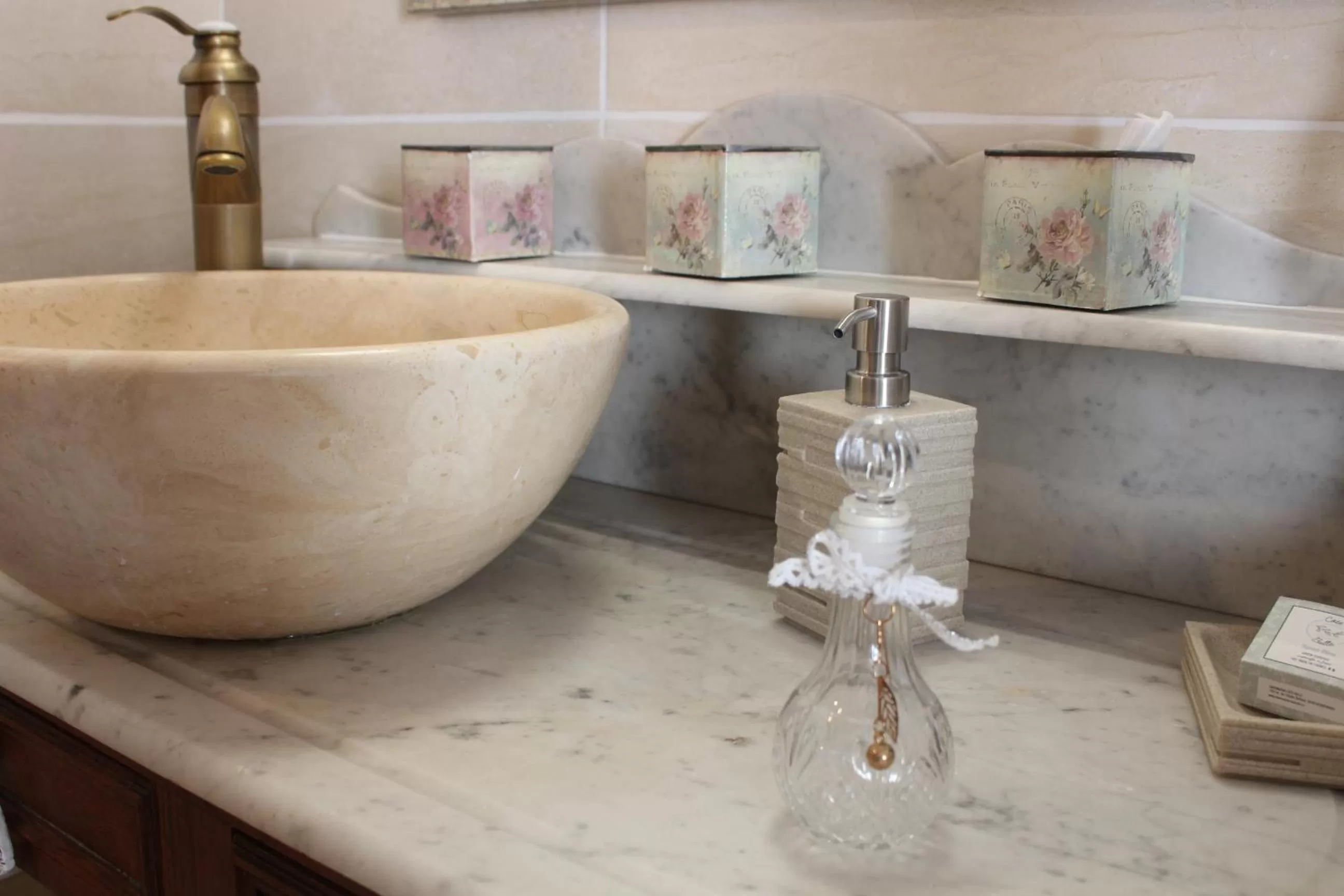 Bedroom in LE MAS COTHY en Provence