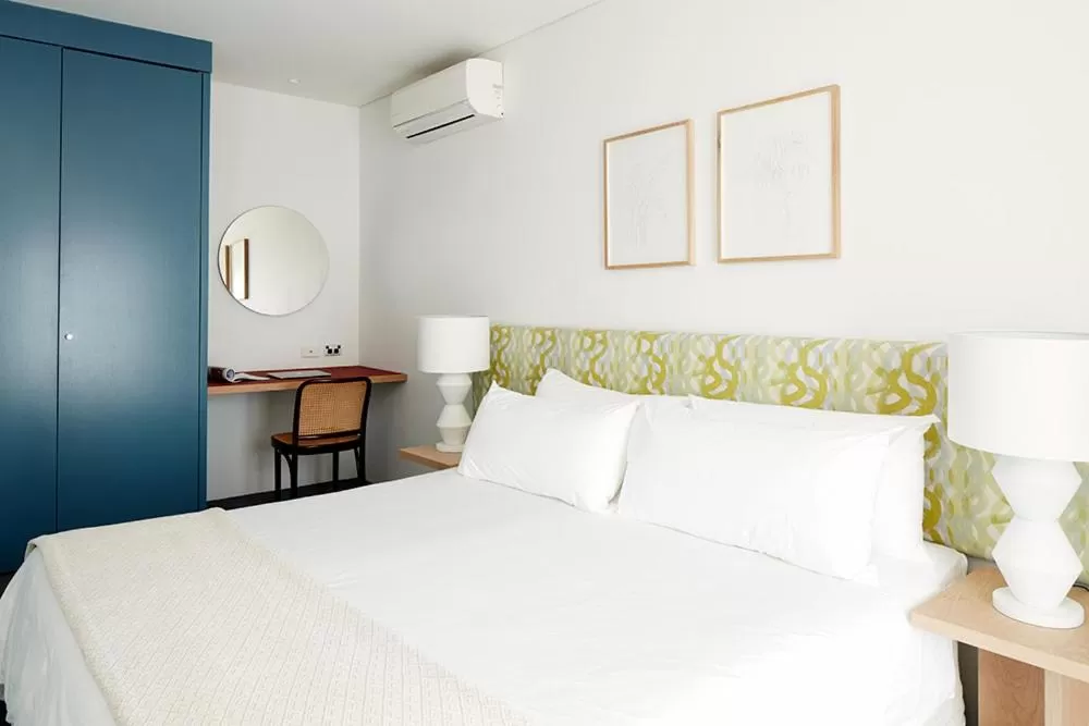 Bed in Hotel Ravesis