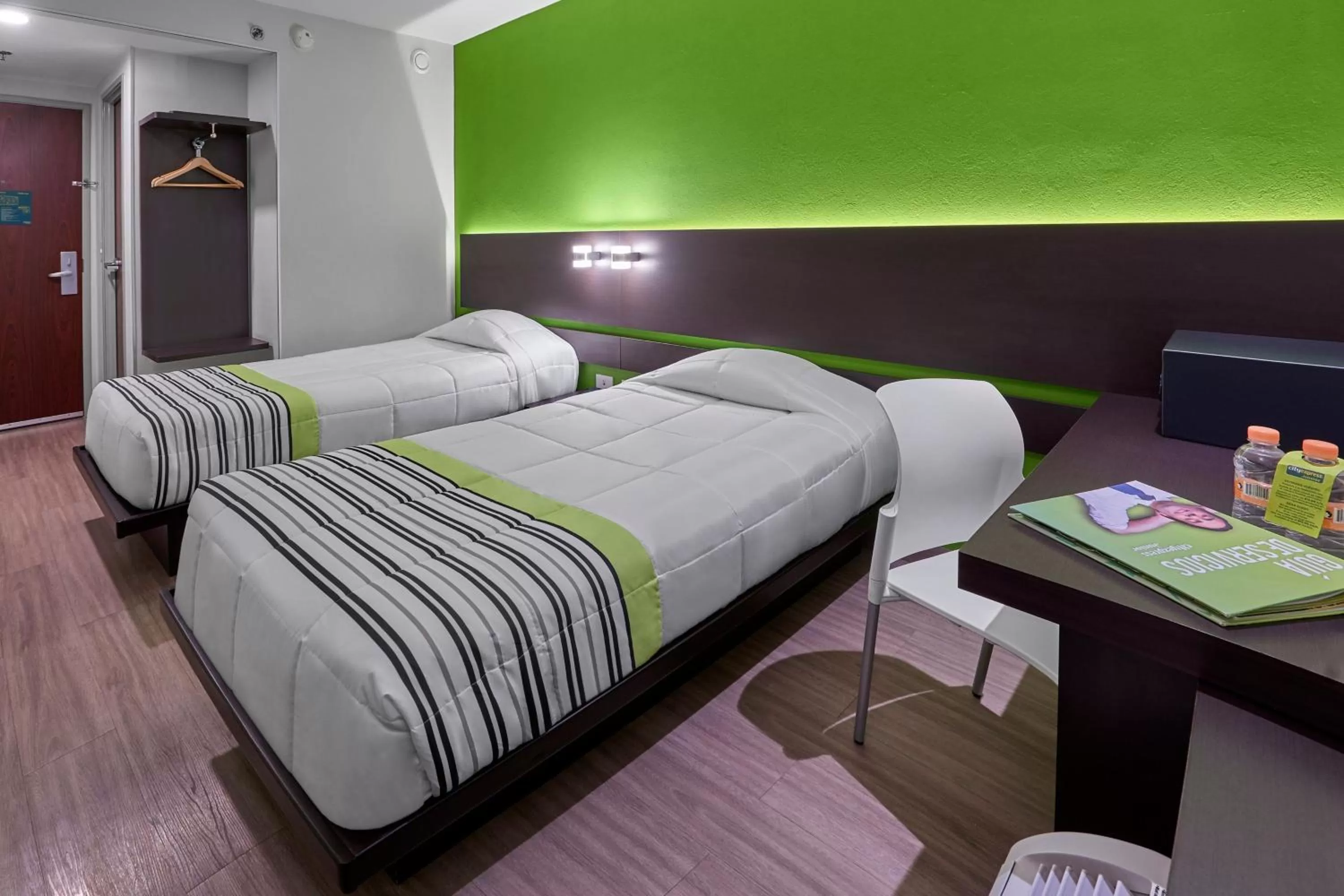 Bedroom, Bed in City Express Junior by Marriott Juarez Consulado