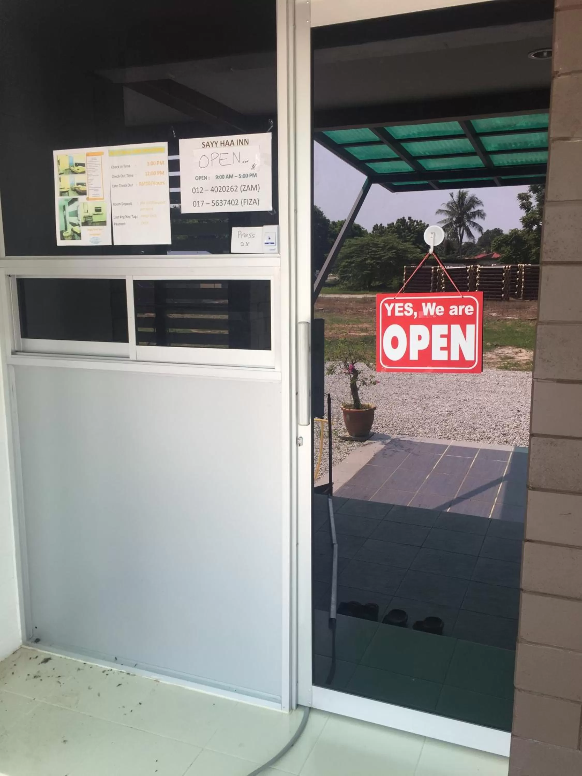 Facade/entrance in Sayy Haa Inn