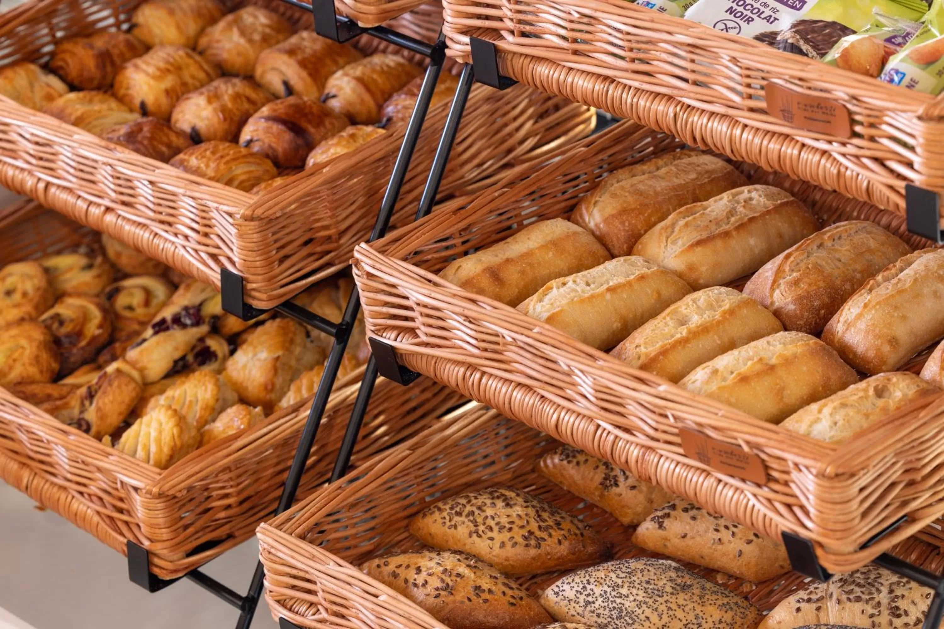 Breakfast in Hotel Duminy-Vendome