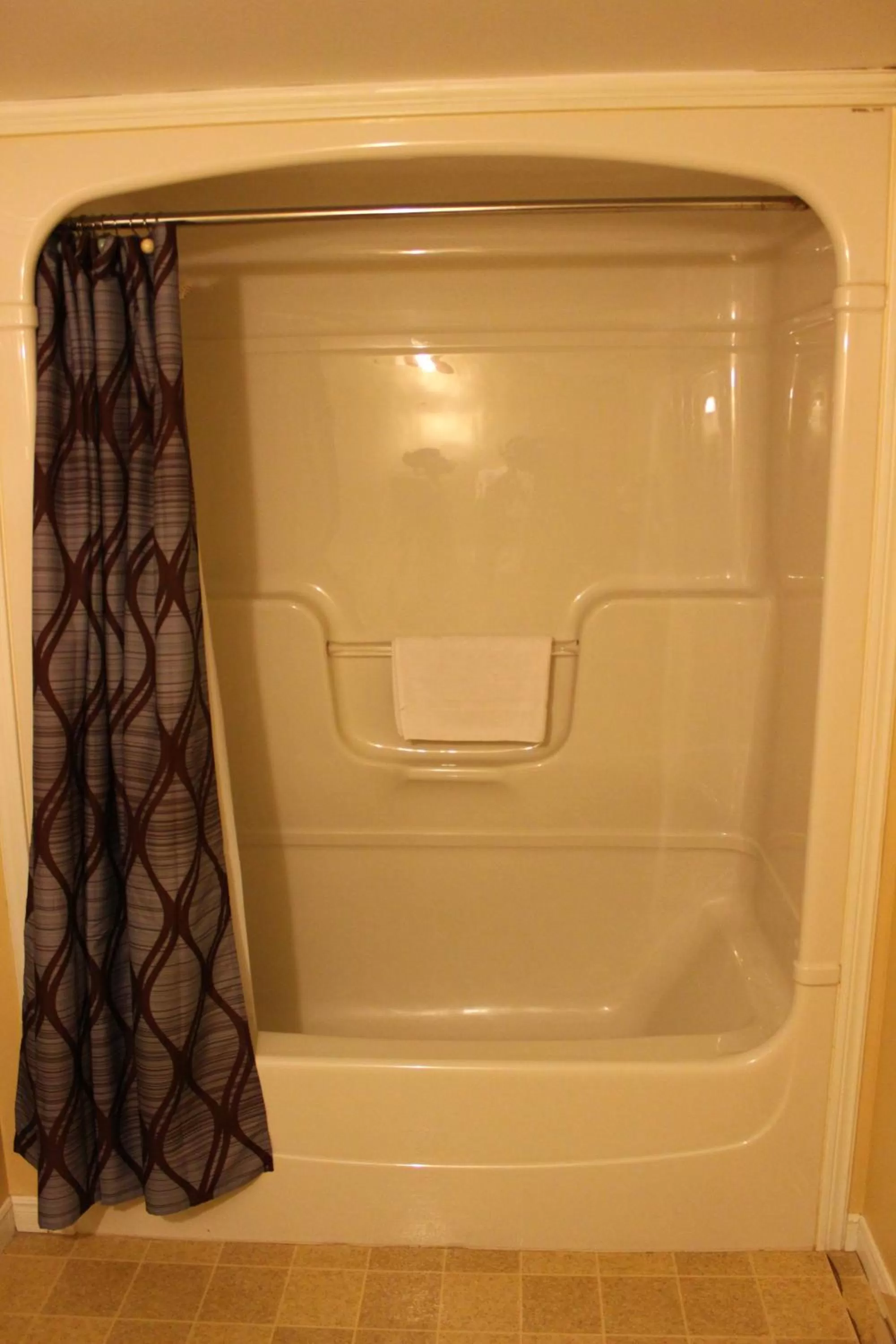 Bathroom in Hawberry Motel