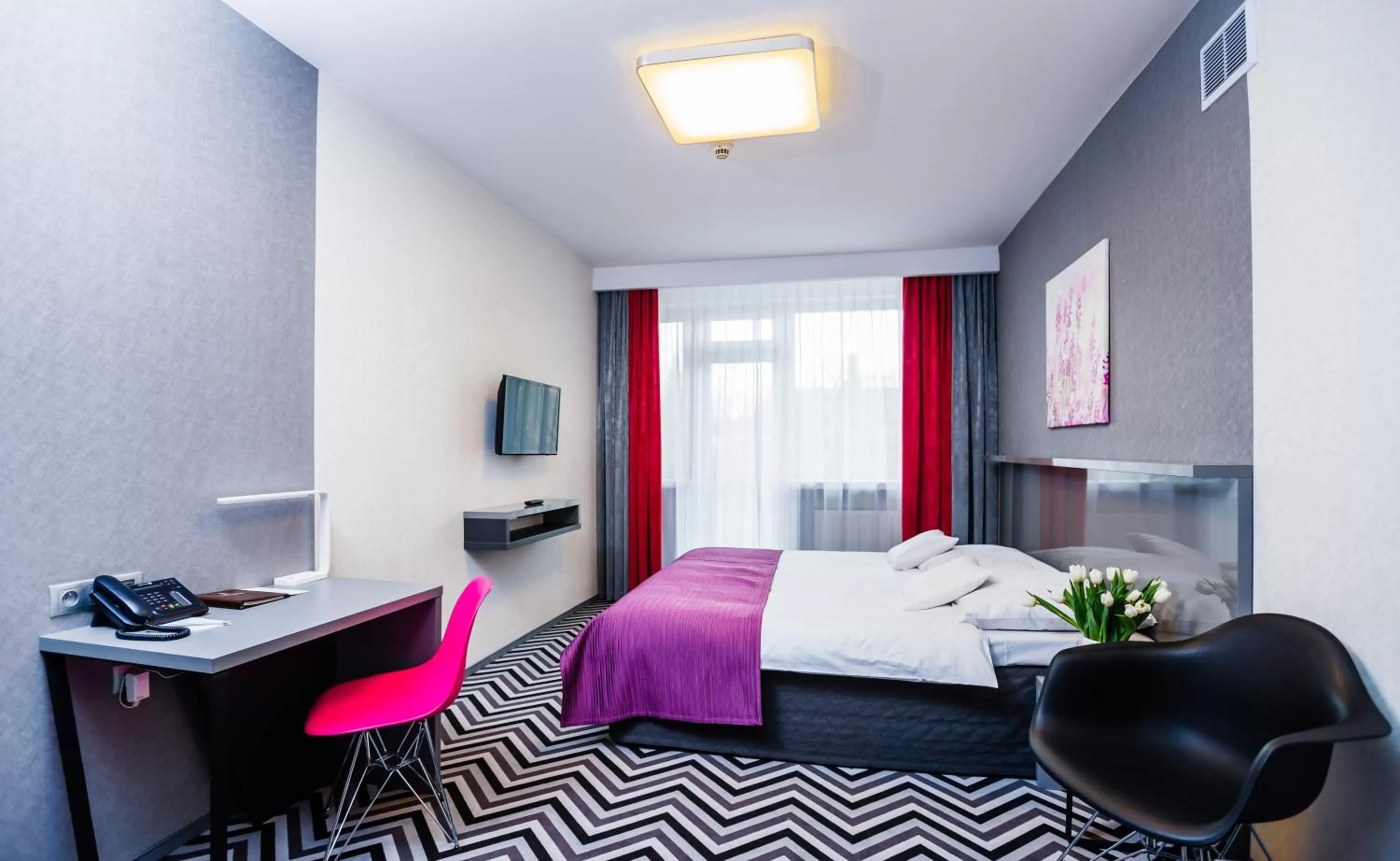 Photo of the whole room, Bed in Hotel Wyspiański