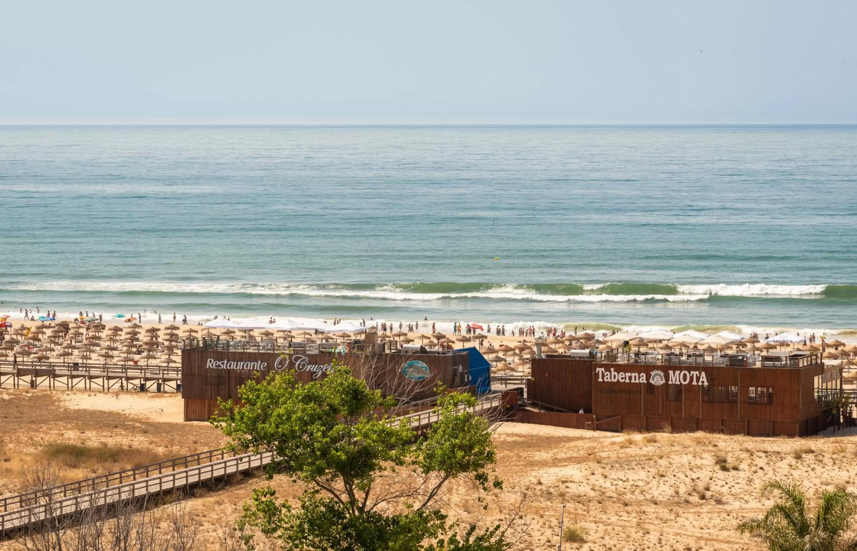 Beach in Hotel Baía De Monte Gordo