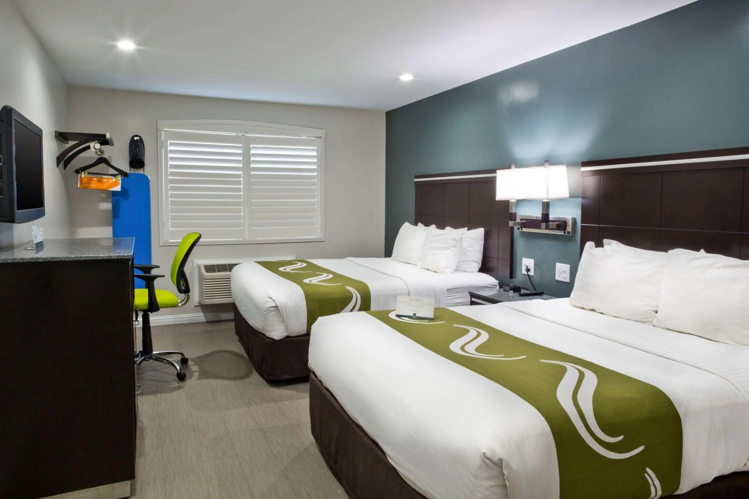 Photo of the whole room, Bed in Bay Area Inn & Suites