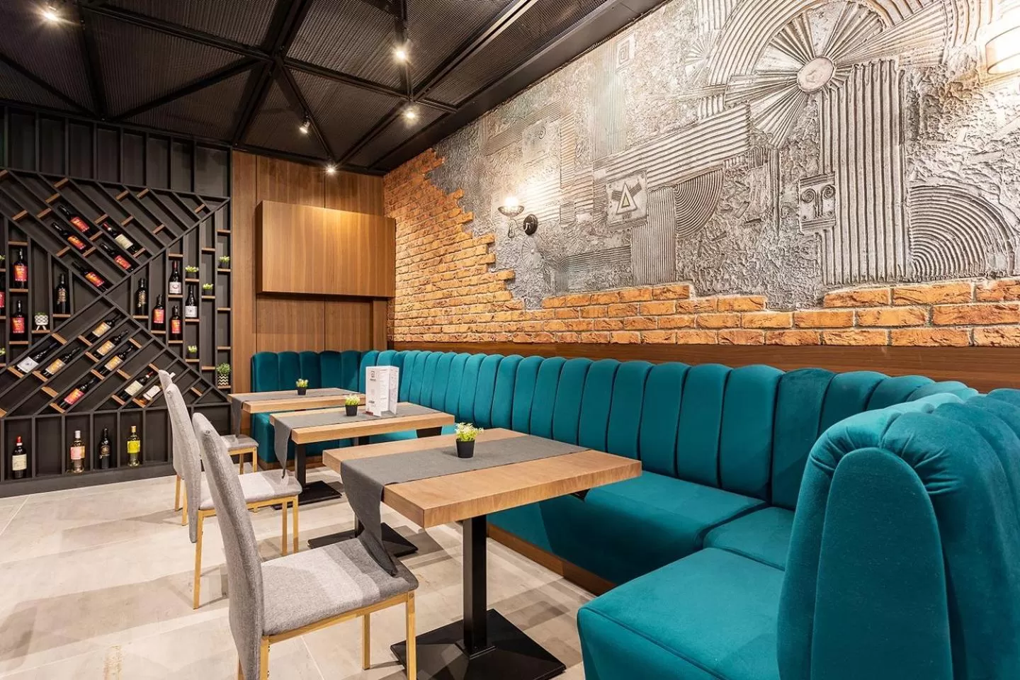 Restaurant/places to eat in Abrazo Sofia Hotel by HMG