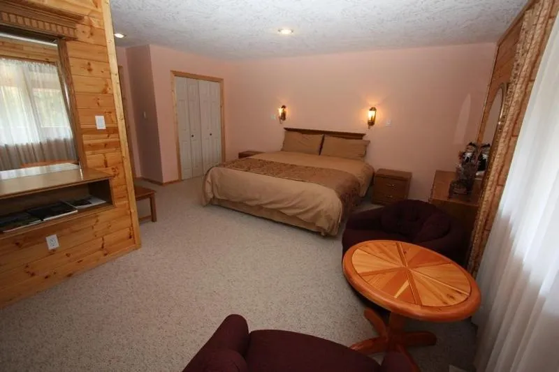 Bed in Glenogle Mountain Lodge and Spa