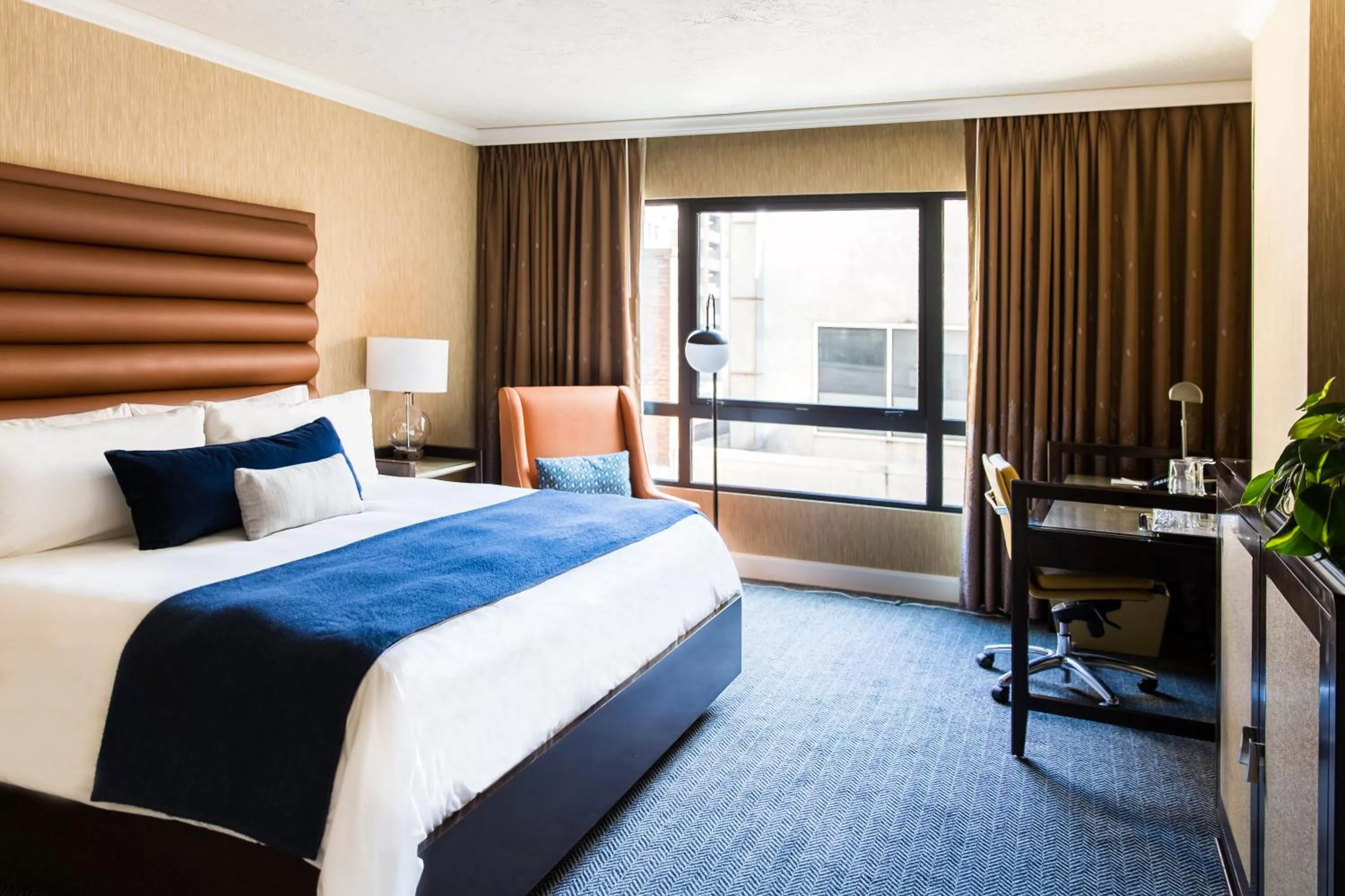 Bedroom, Bed in Dossier