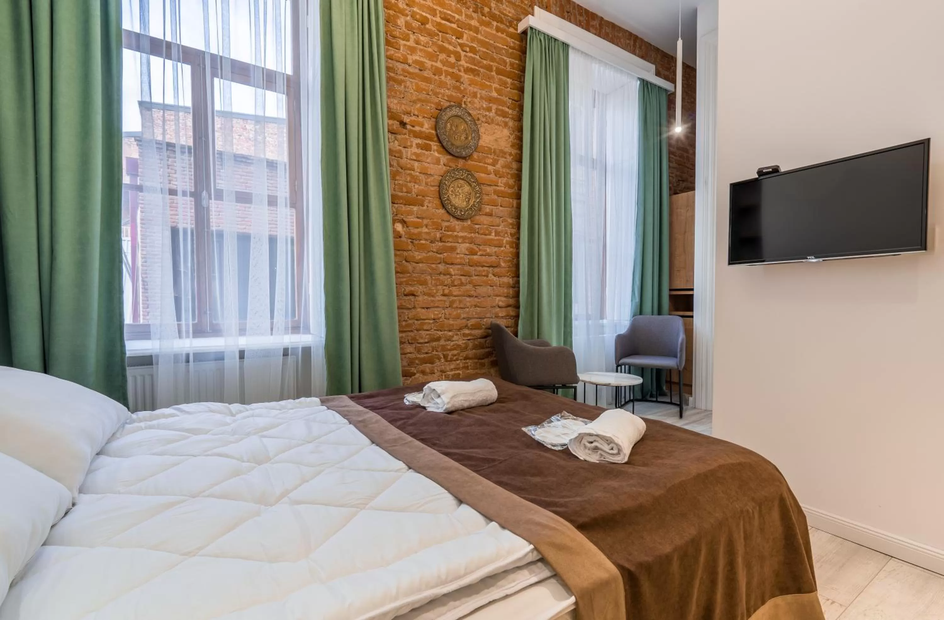 Bed in Mini Hotel on Aghmashenebeli Ave