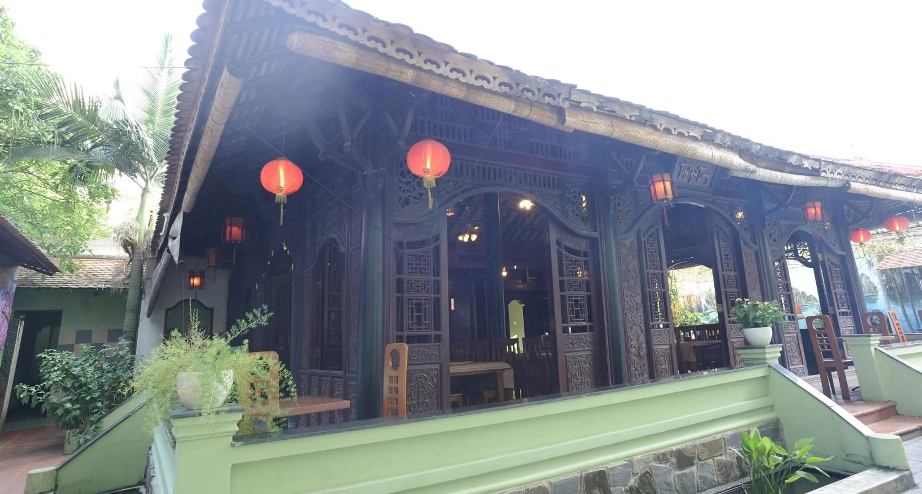 Property building in Hoang Yen Hotel