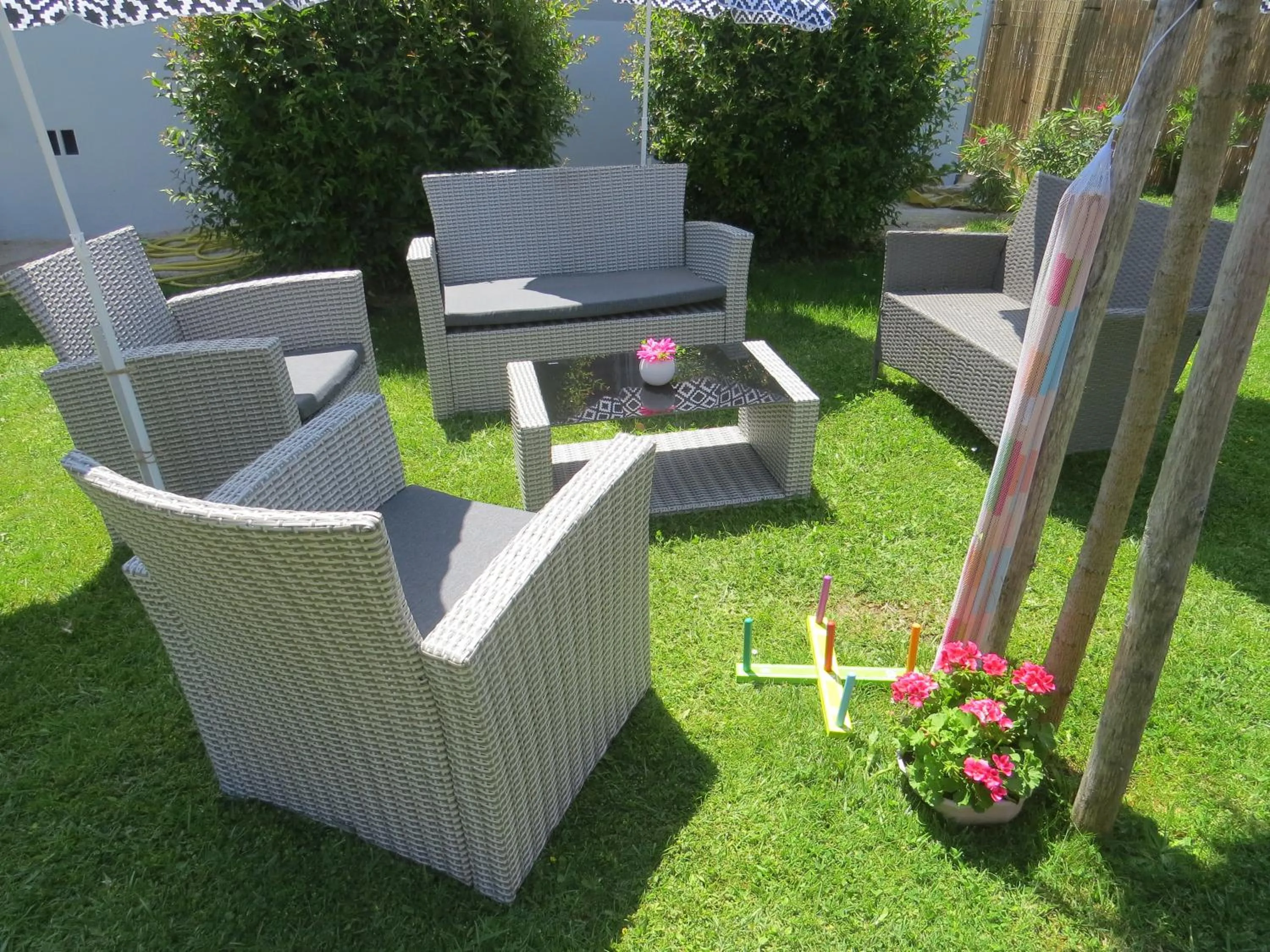 Staff in Hôtel Kyriad Cap Sud