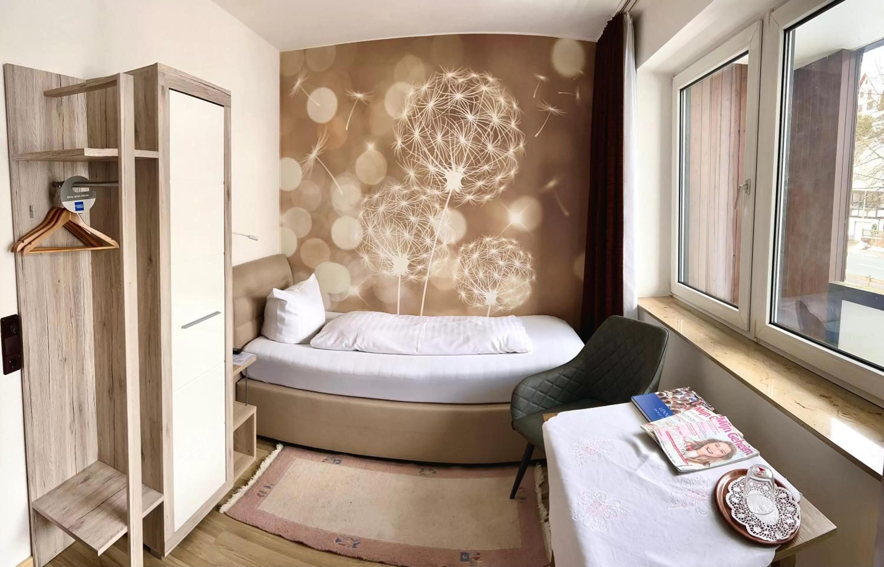 Photo of the whole room, Bed in Landhotel Laarmann