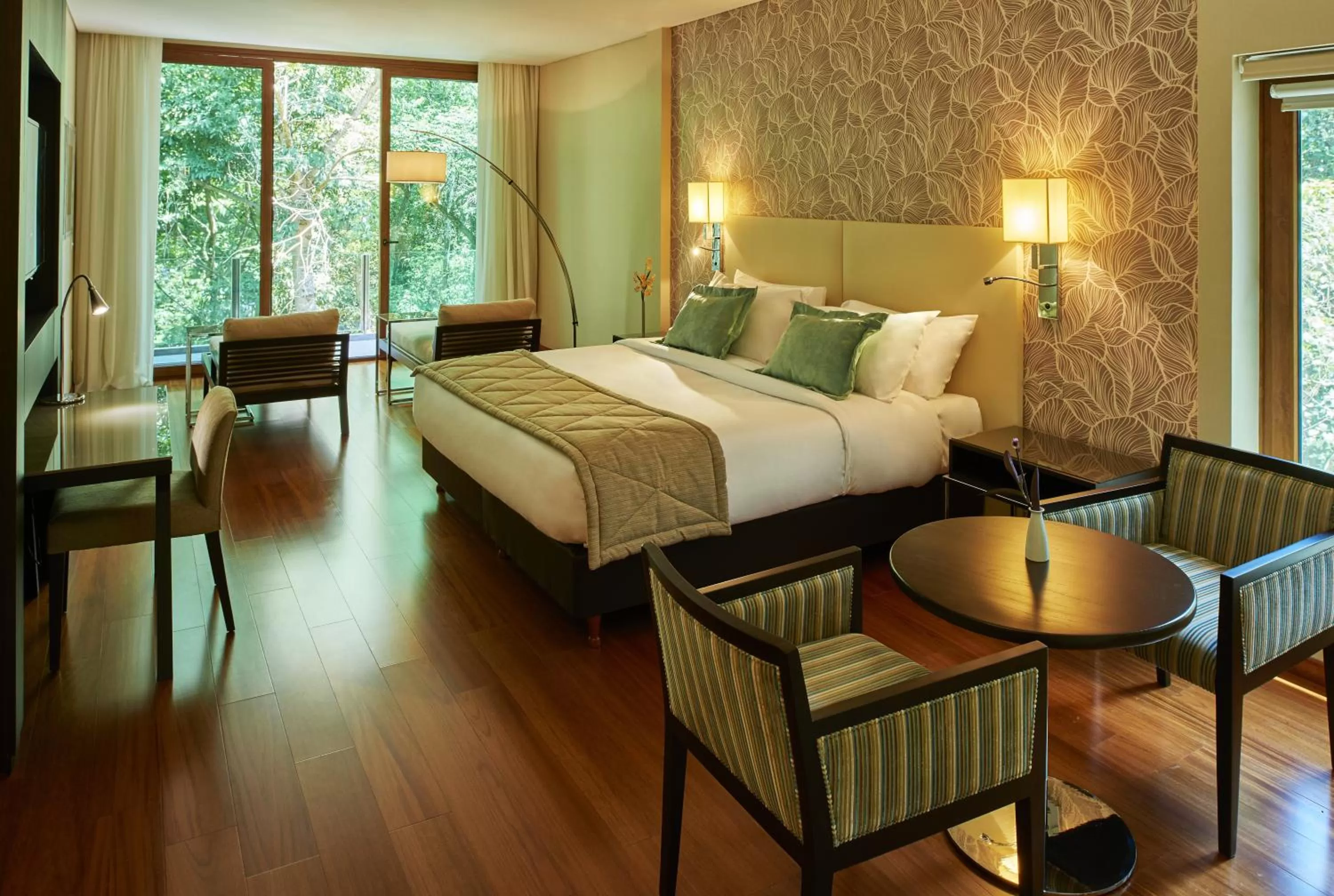 Bedroom, Bed in Mercure Iguazu Hotel Iru