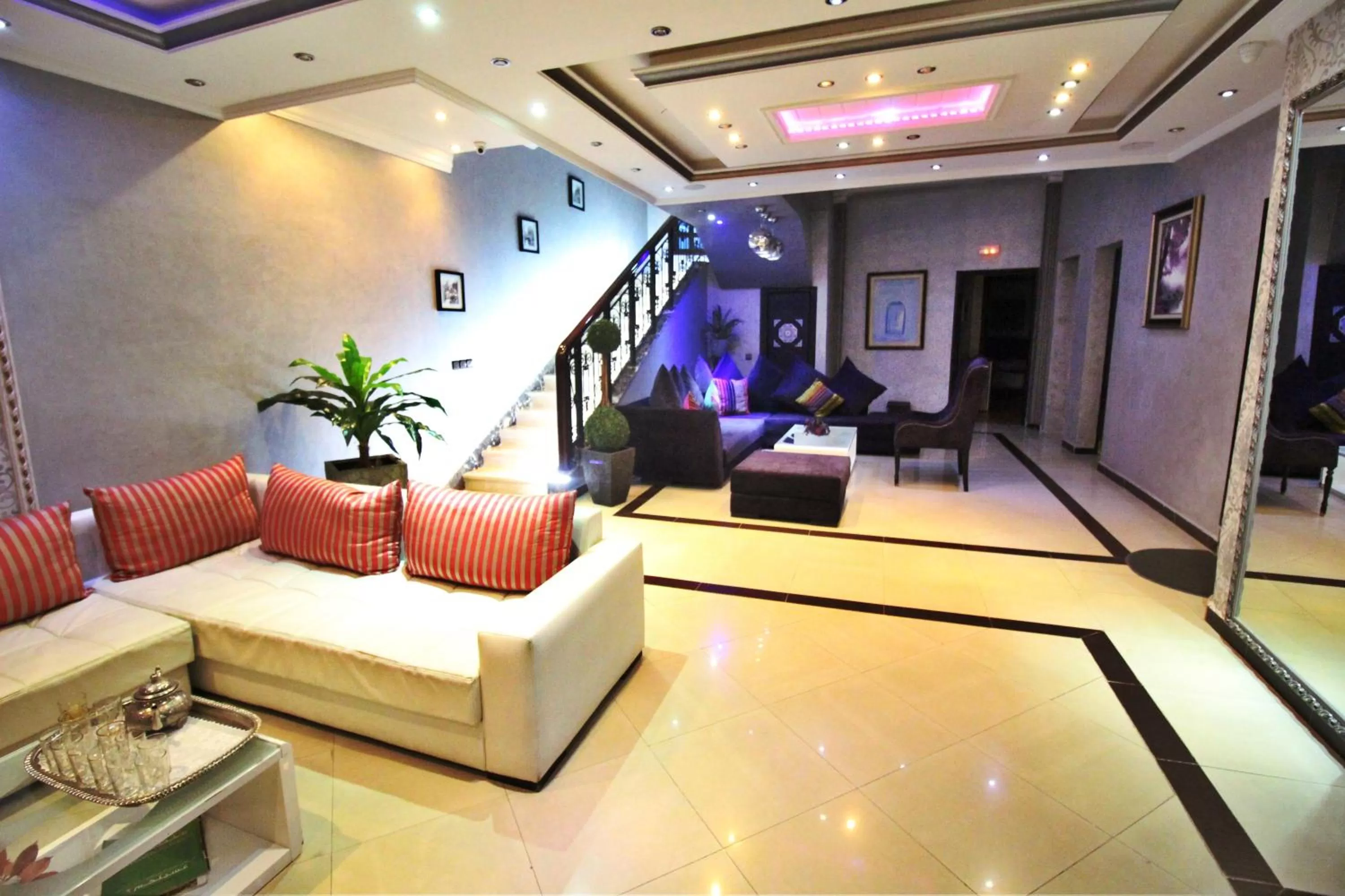 Lobby or reception in Balcon Bleu