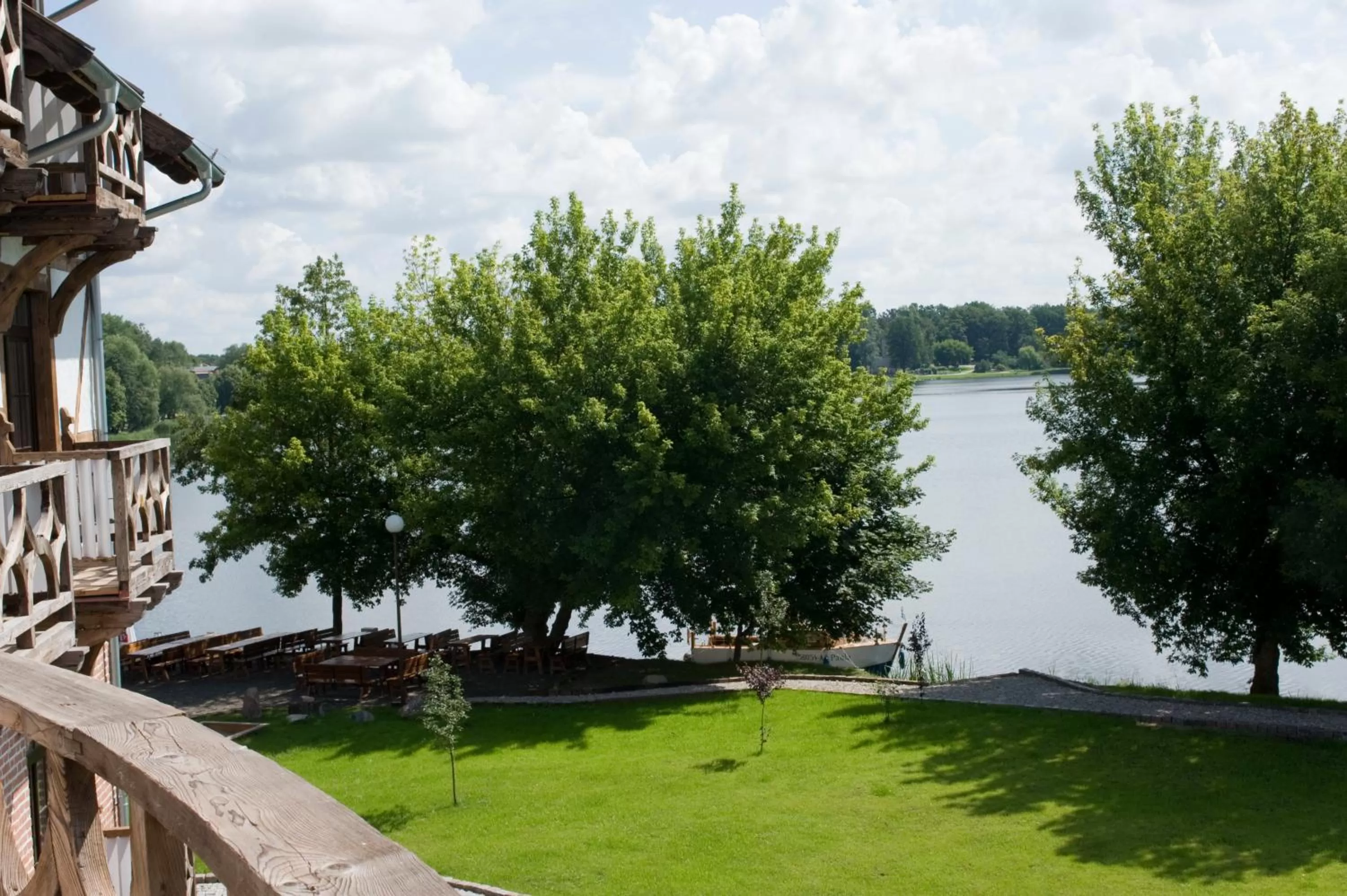 Area and facilities in Stary Tartak