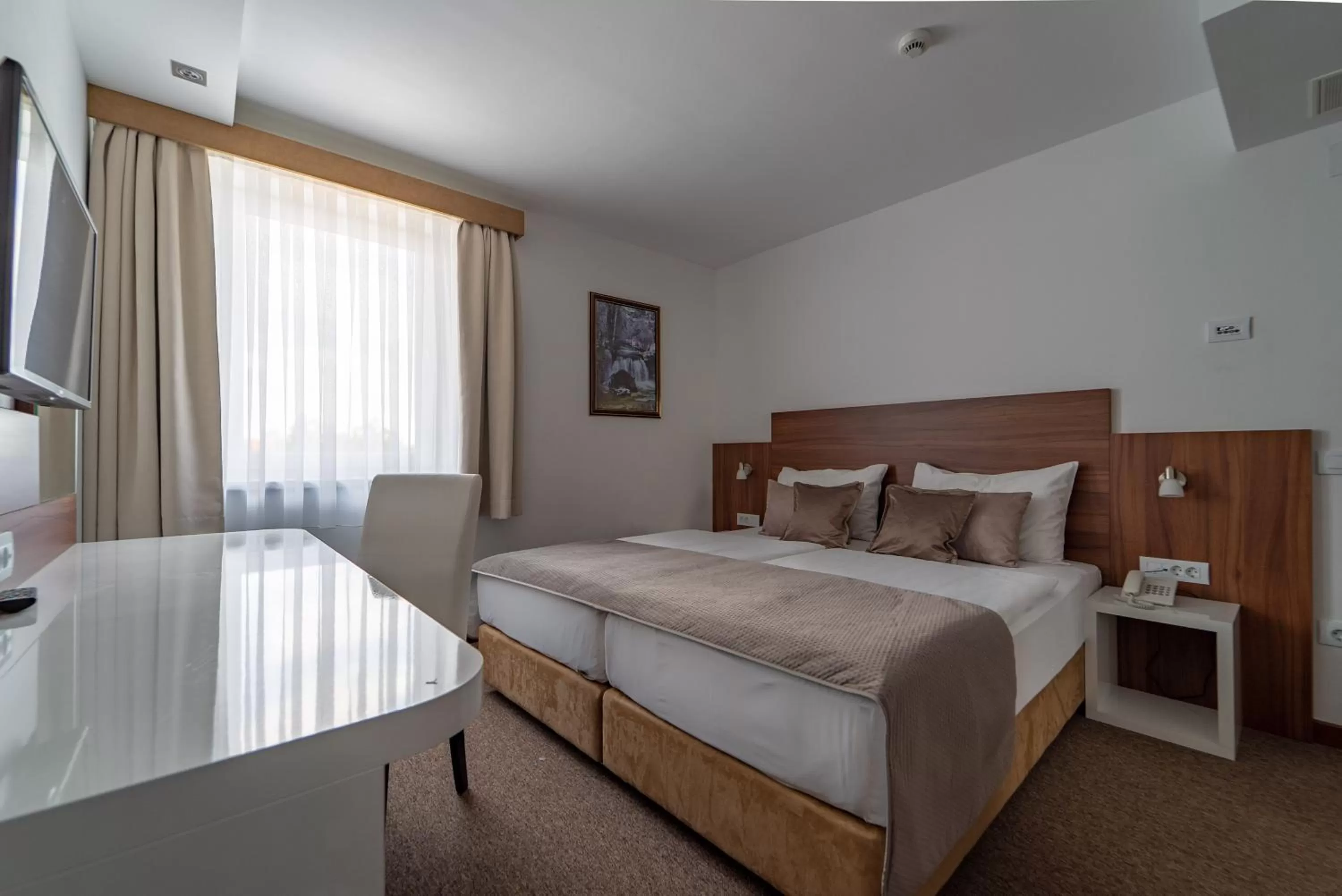 Bed in Hotel Mirjana & Rastoke