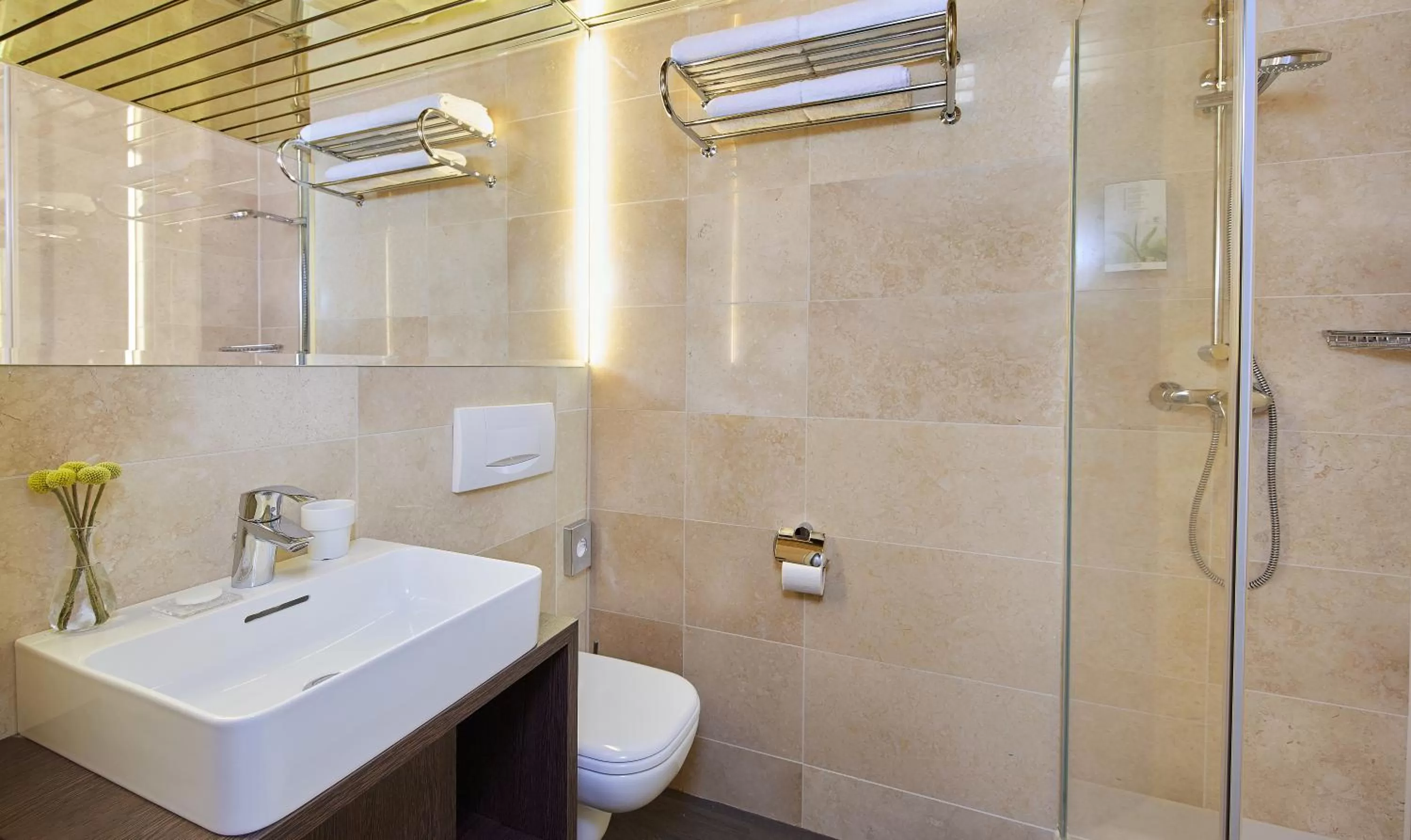 Bathroom in Living Hotel Nürnberg