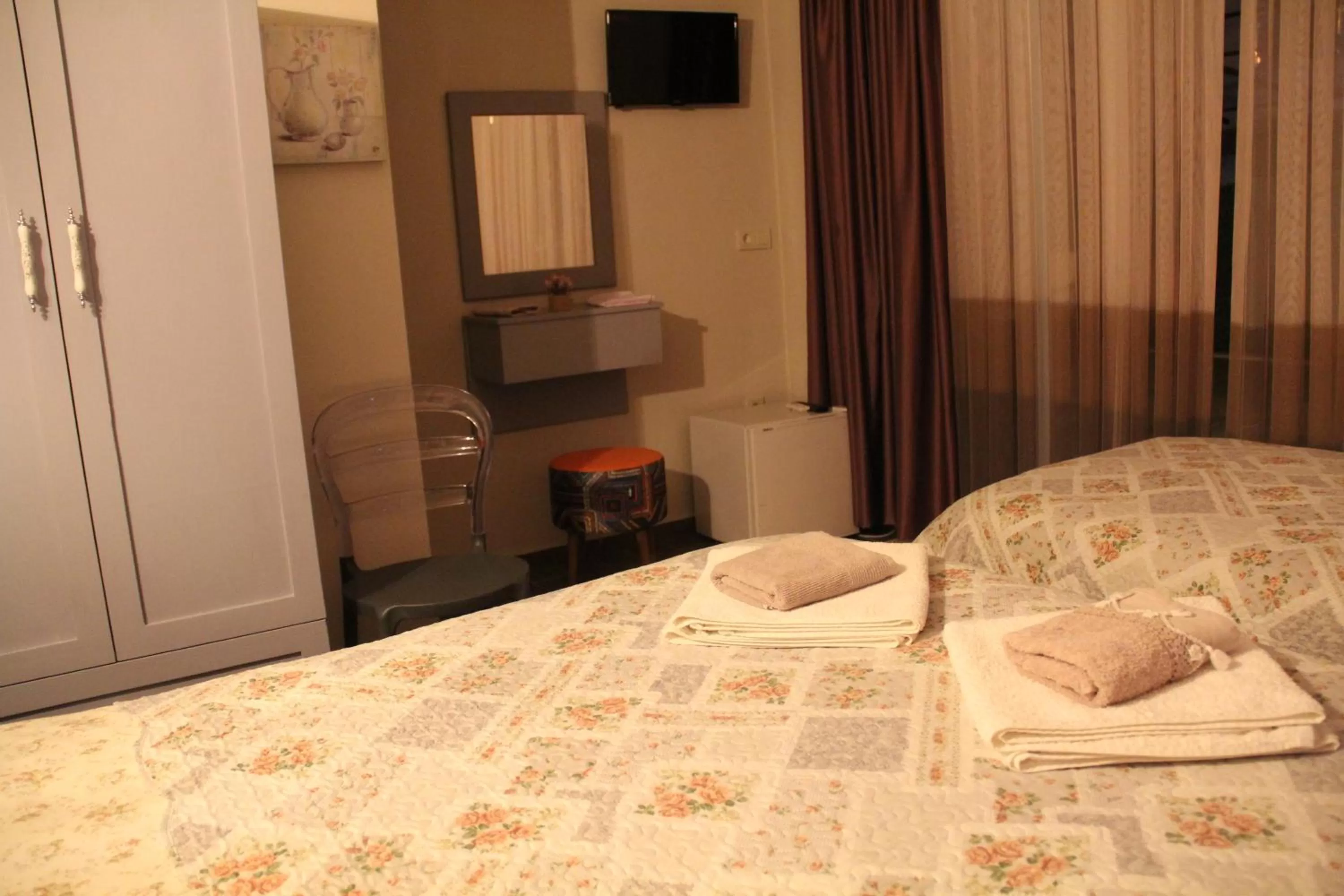 Bedroom, Bed in Balim Sultany