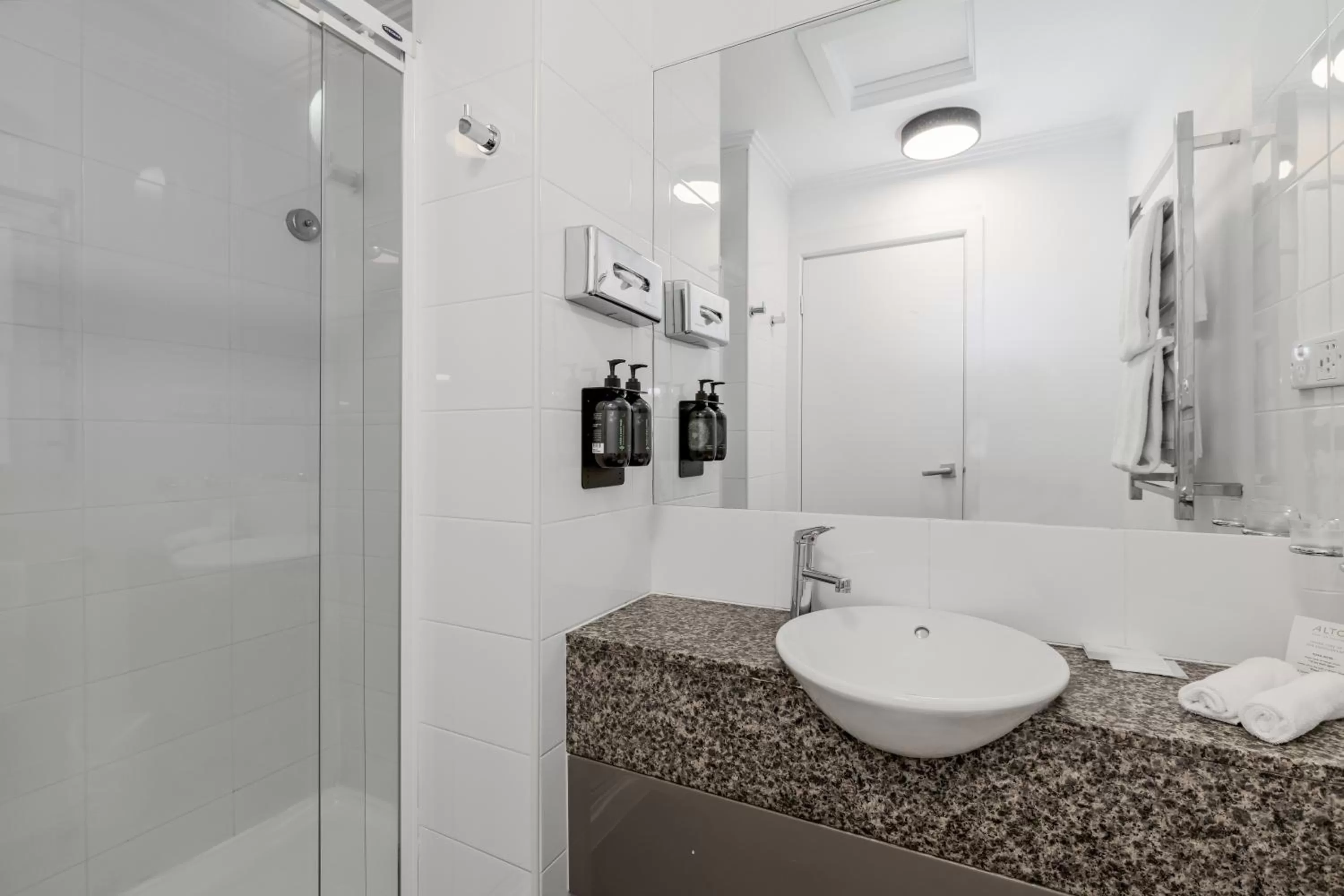 Bathroom in Alto Hotel On Bourke