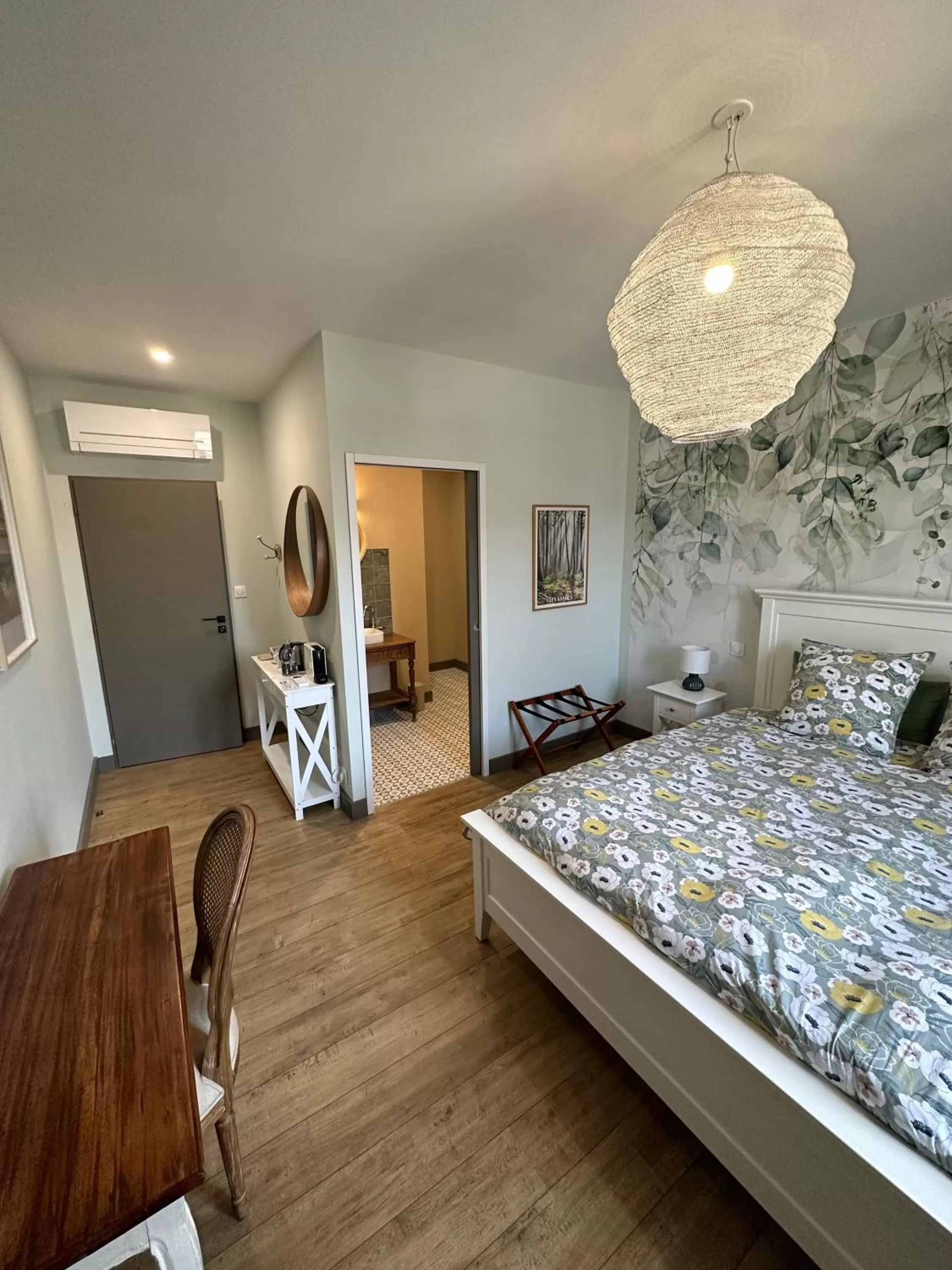 Bedroom, Bed in La Maison Florence