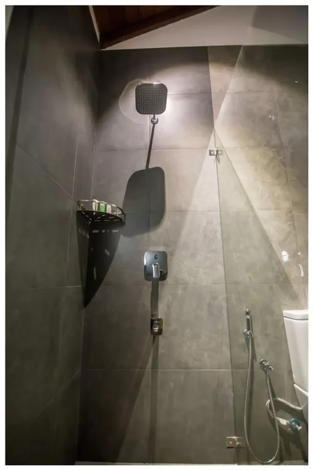 Bathroom in The Thinnai - All-Suites Boutique Hotel