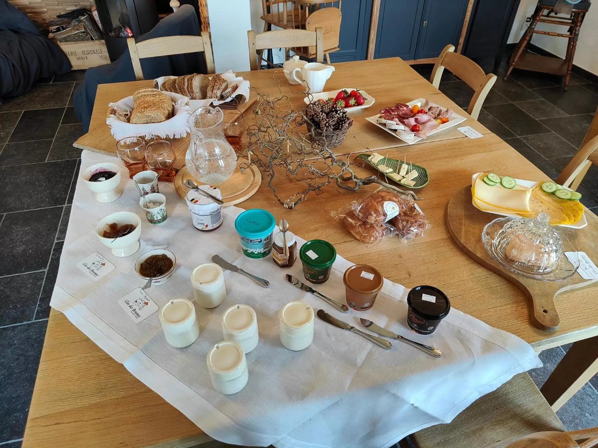 Breakfast in Le Clos des Brumes