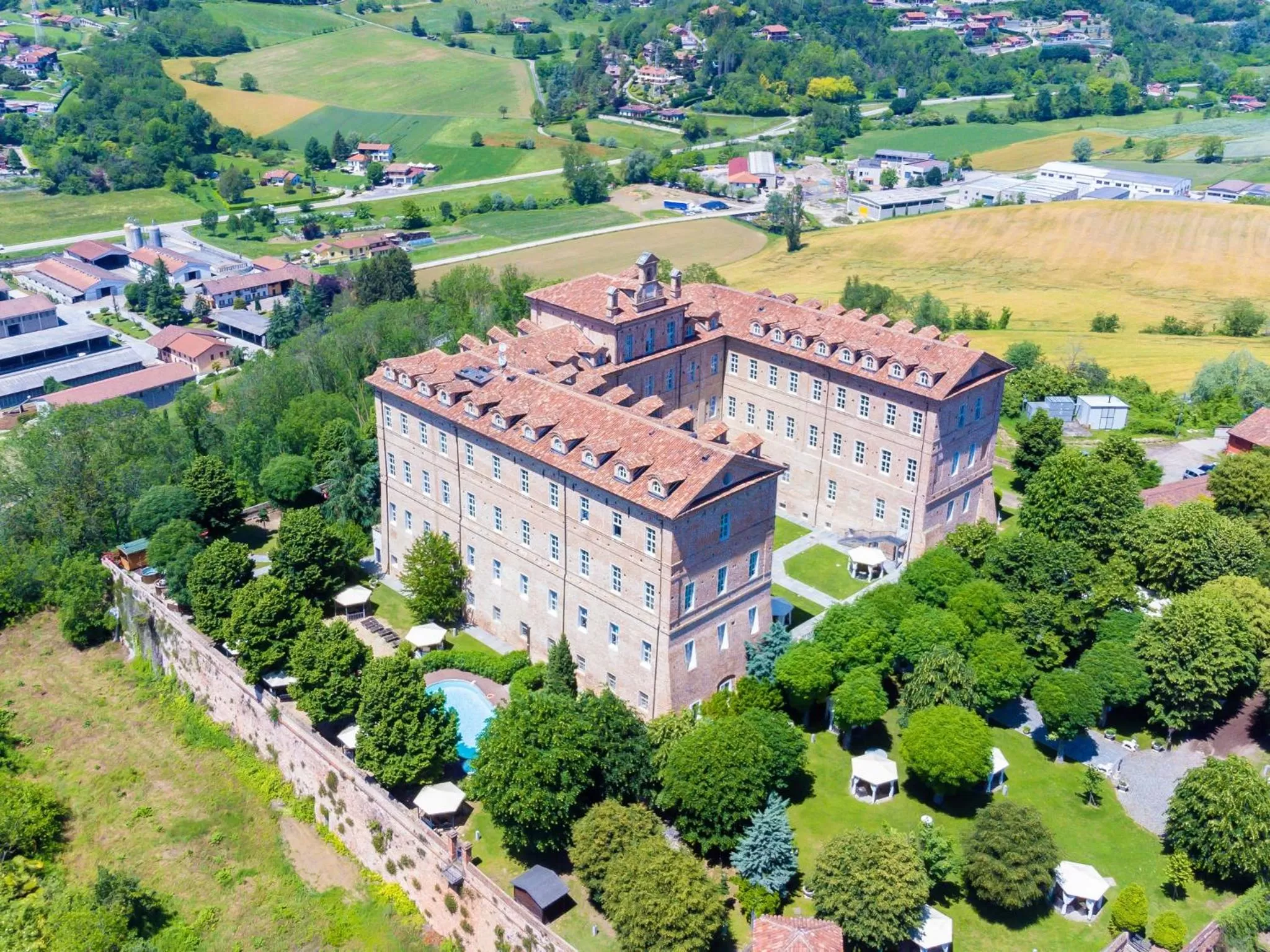 Property building, Bird's-eye View in Montaldo Castle & Resort