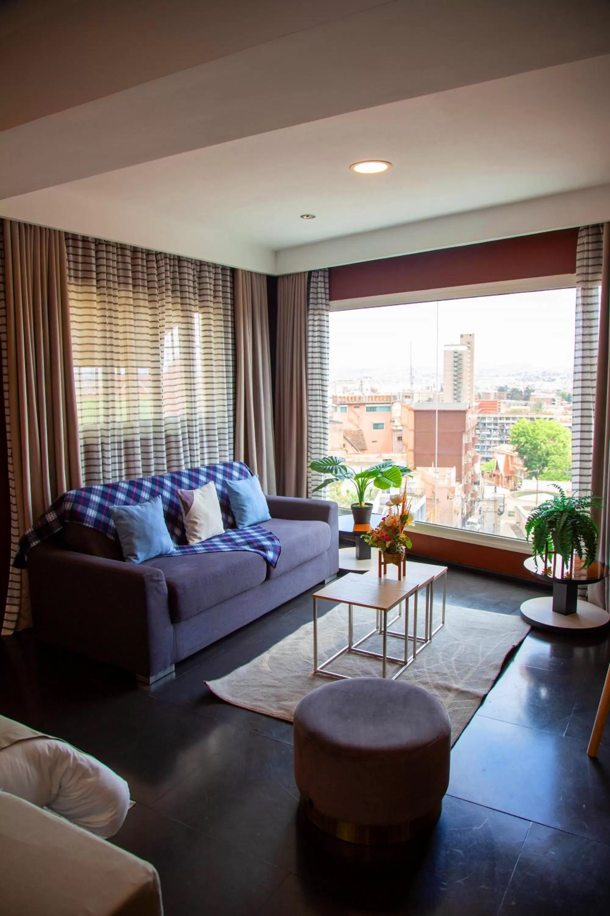 Photo of the whole room in Hotel La Villette