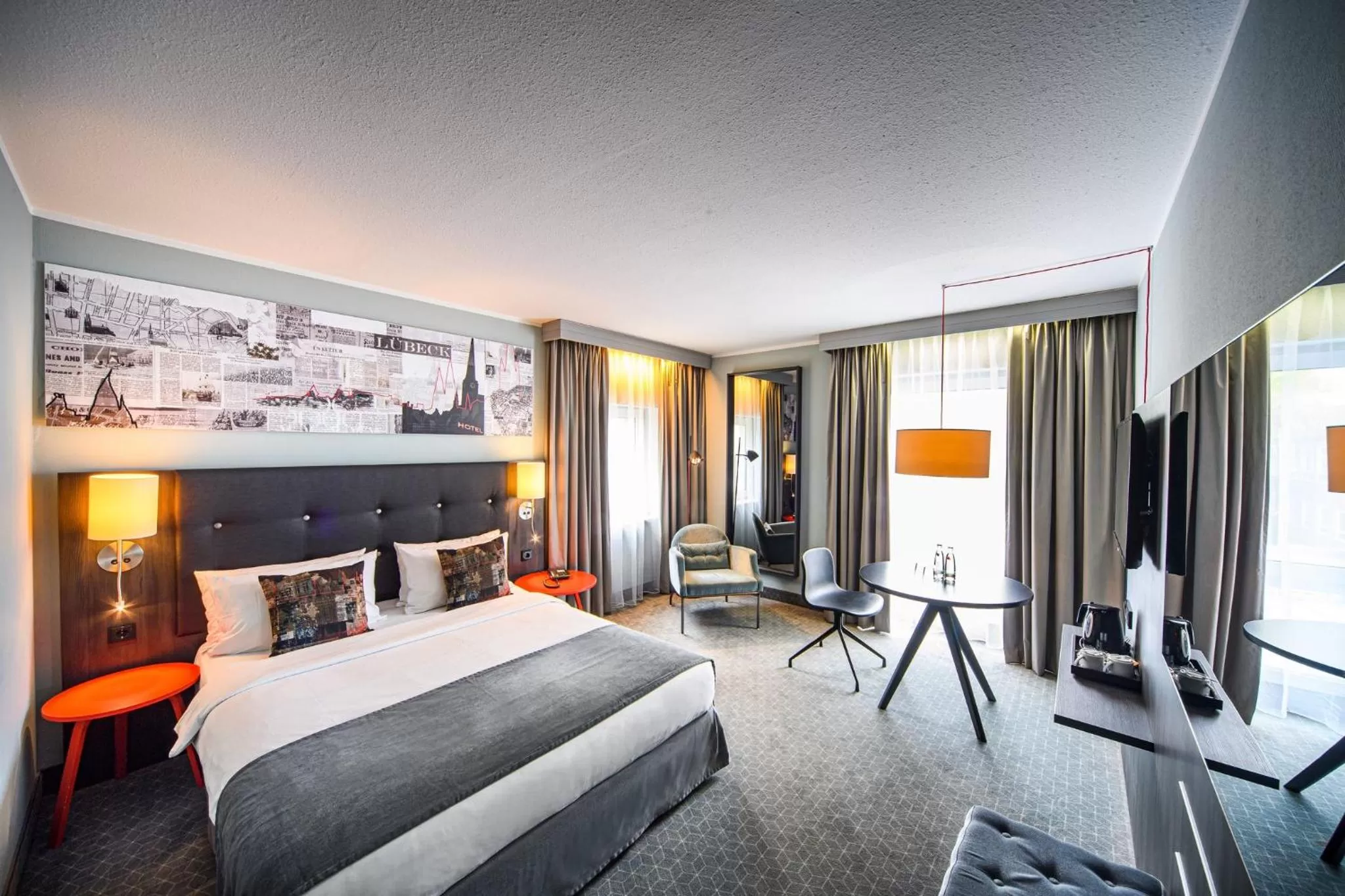 Photo of the whole room, Bed in Holiday Inn Lübeck by IHG