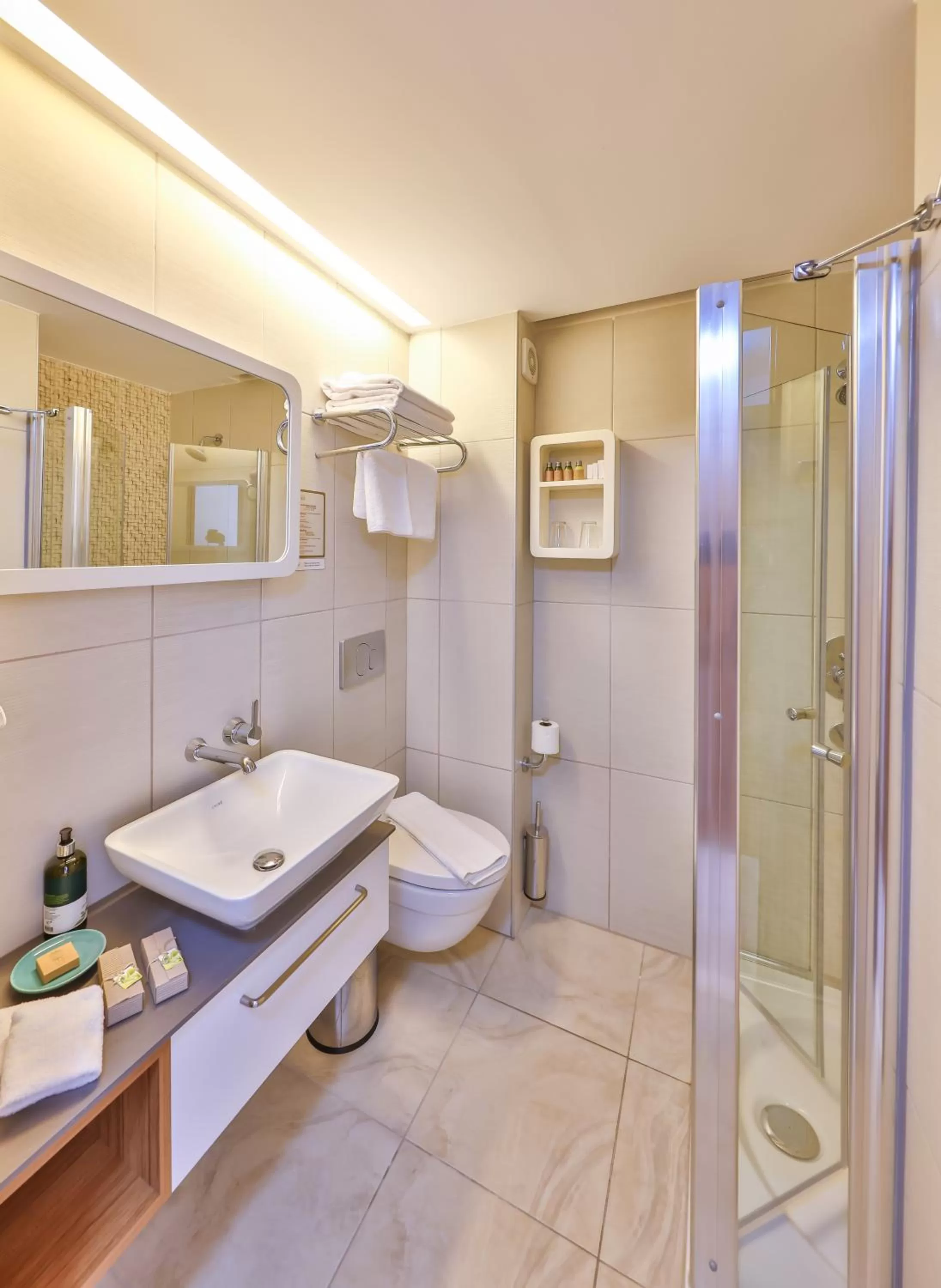 Bathroom in Olea Nova Hotel