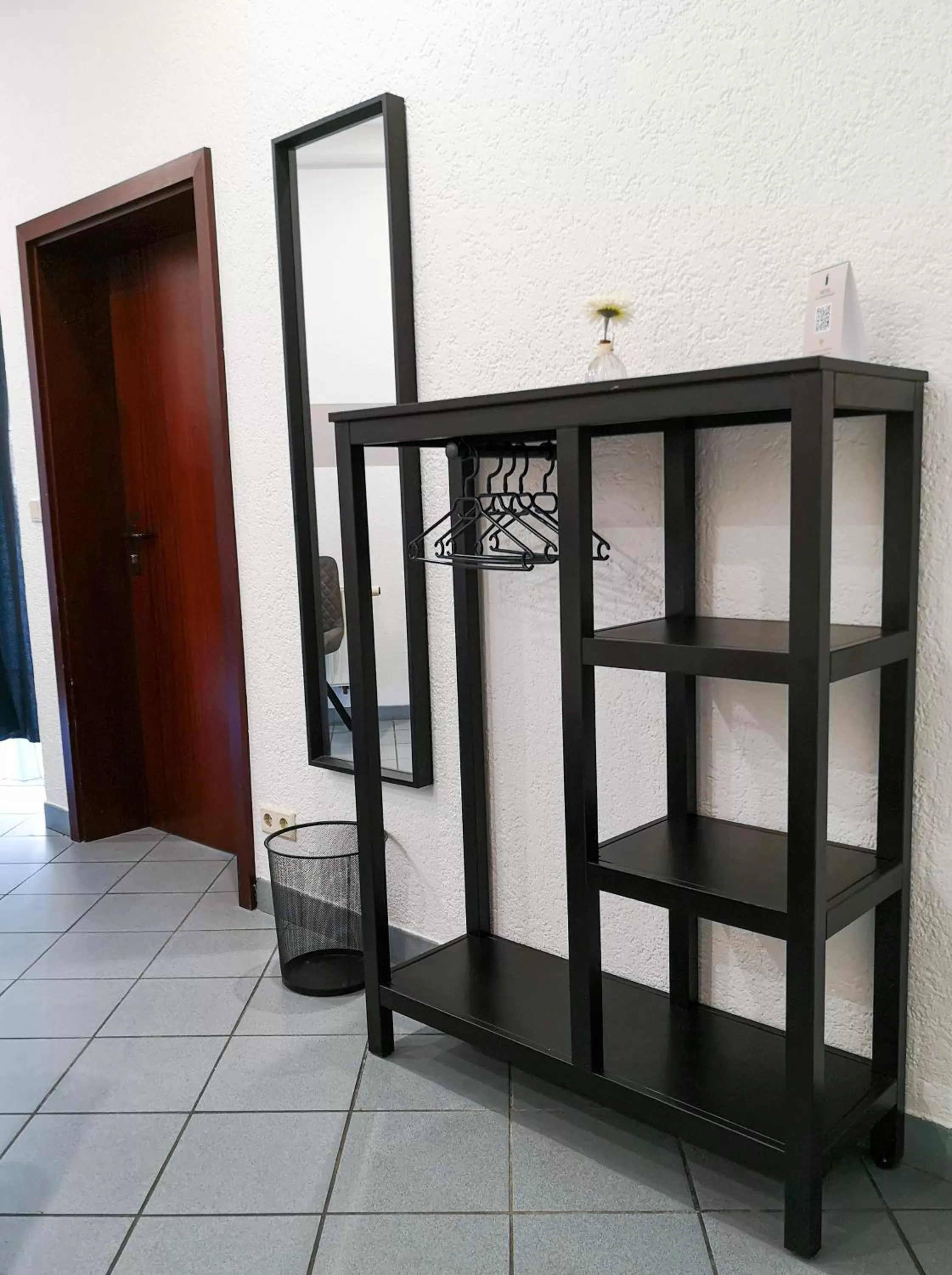 wardrobe, Bed in Hotel zur Schlemmerscheune