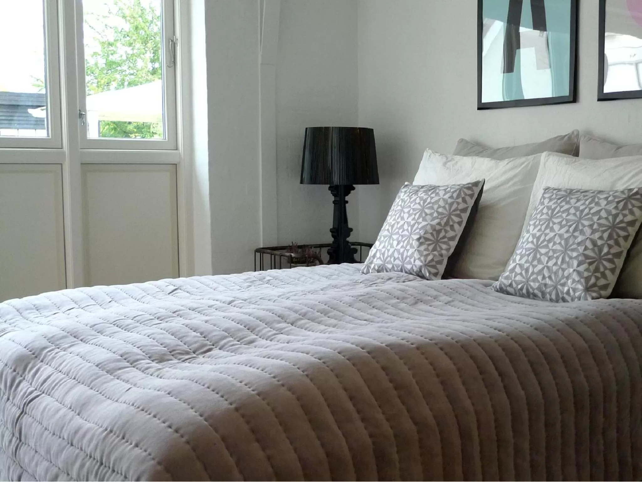 Bed in Dragondrum Bed & Breakfast