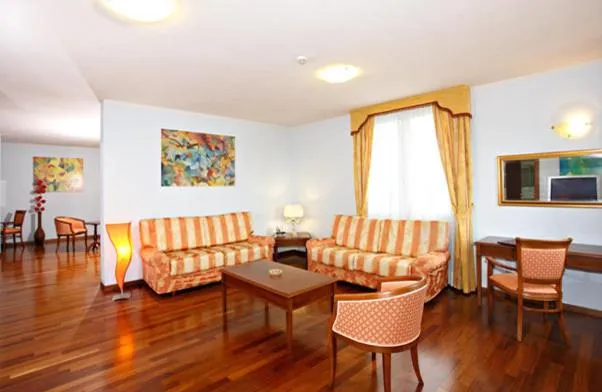 Seating area in Hotel Gabarda