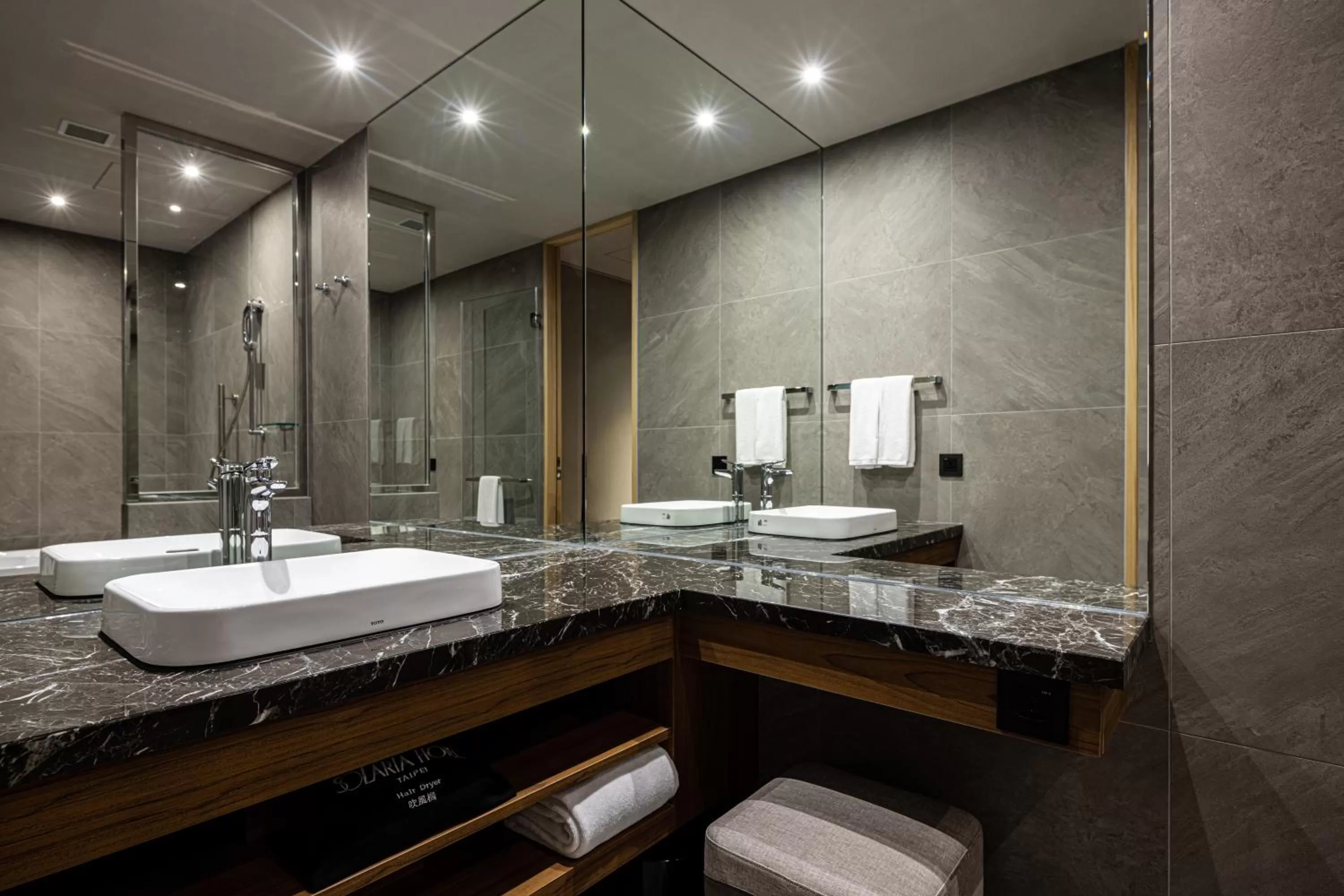Bathroom in Solaria Nishitetsu Hotel Taipei Ximen