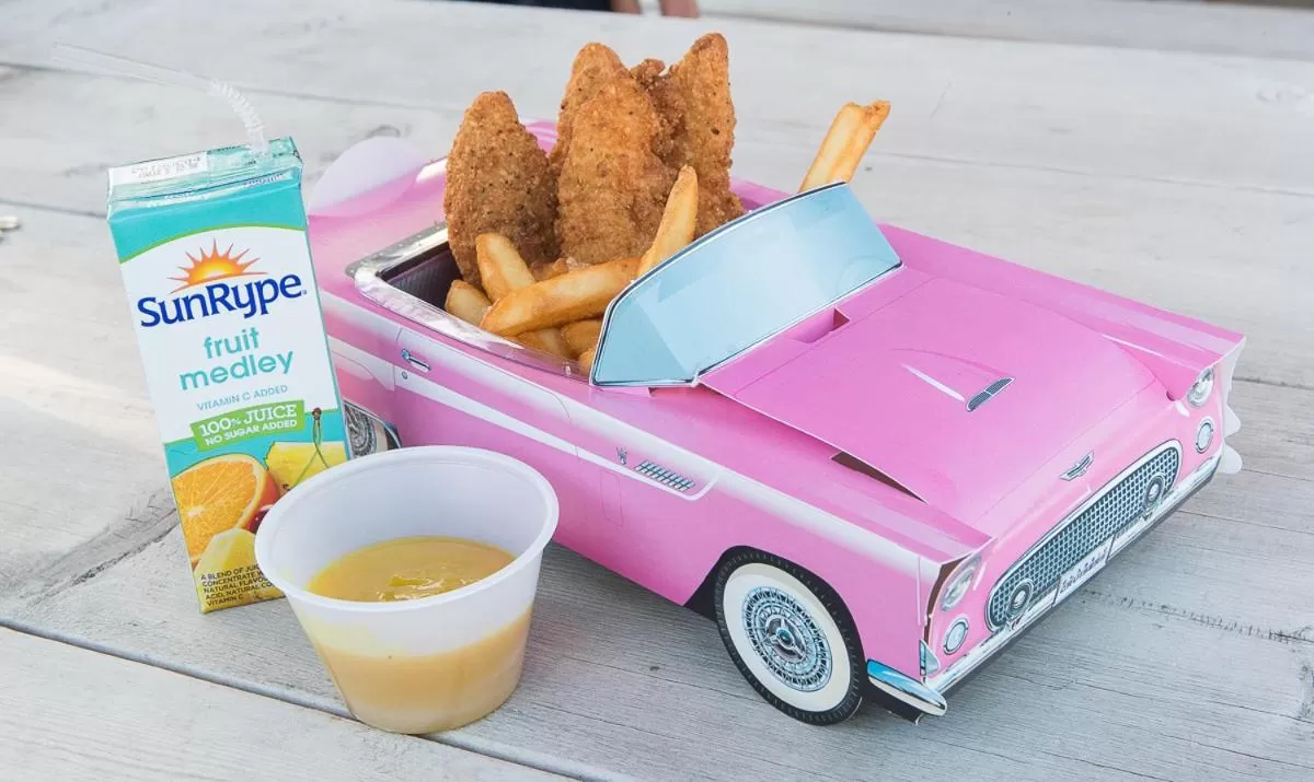 Food and drinks in Stardust Inn and Chalets