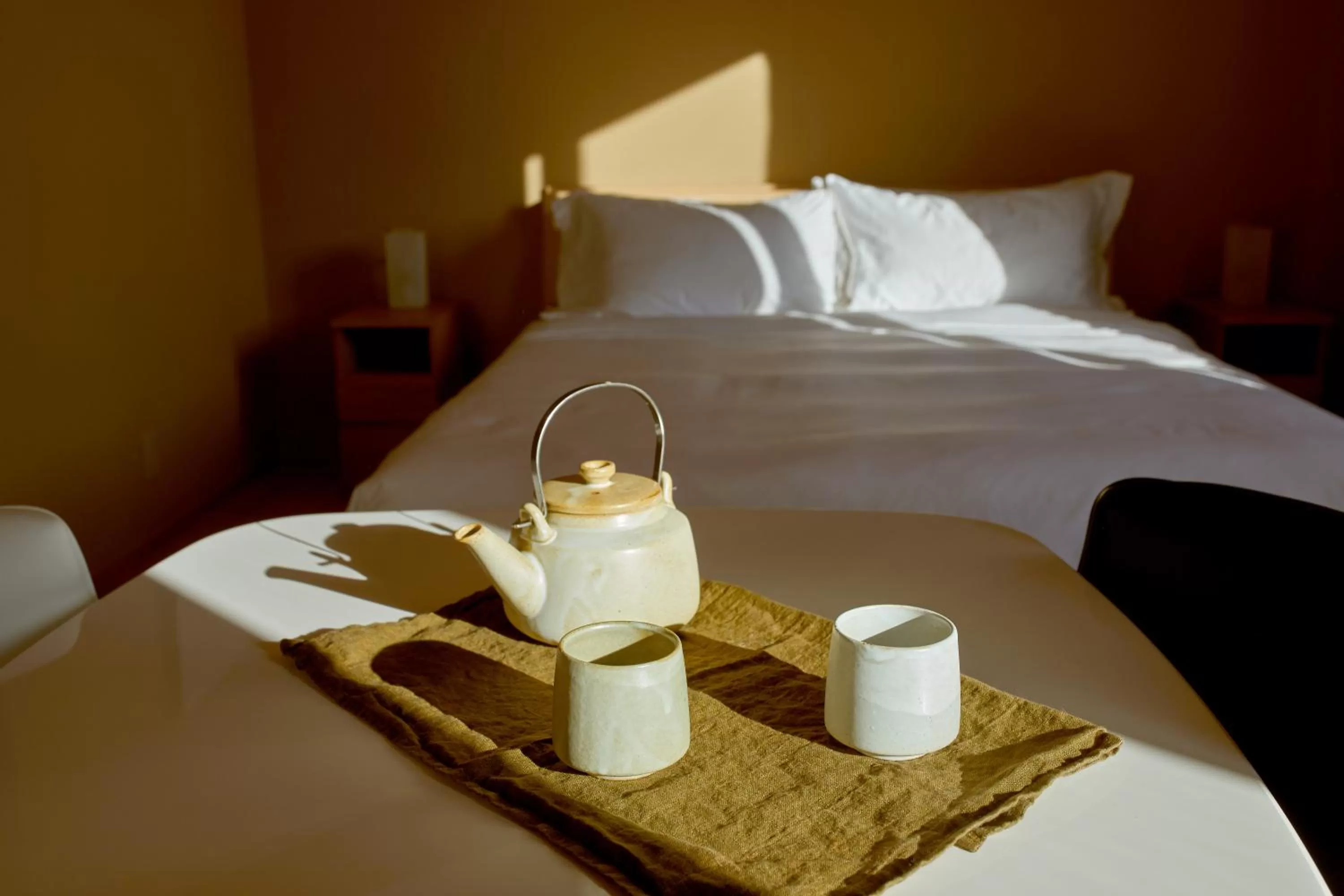 Coffee/tea facilities, Bed in Reikyo Garden Osaka