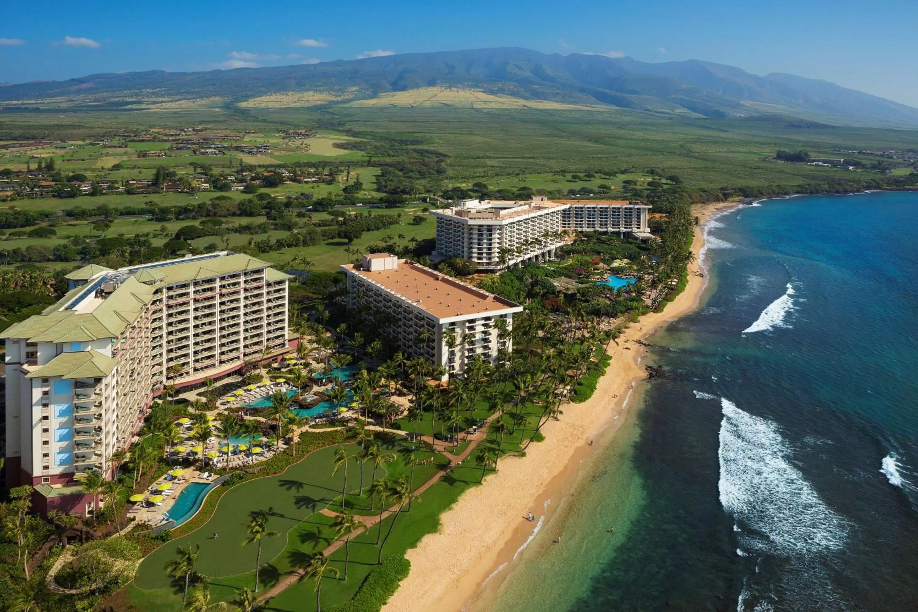 Property building in Hyatt Regency Maui Resort & Spa