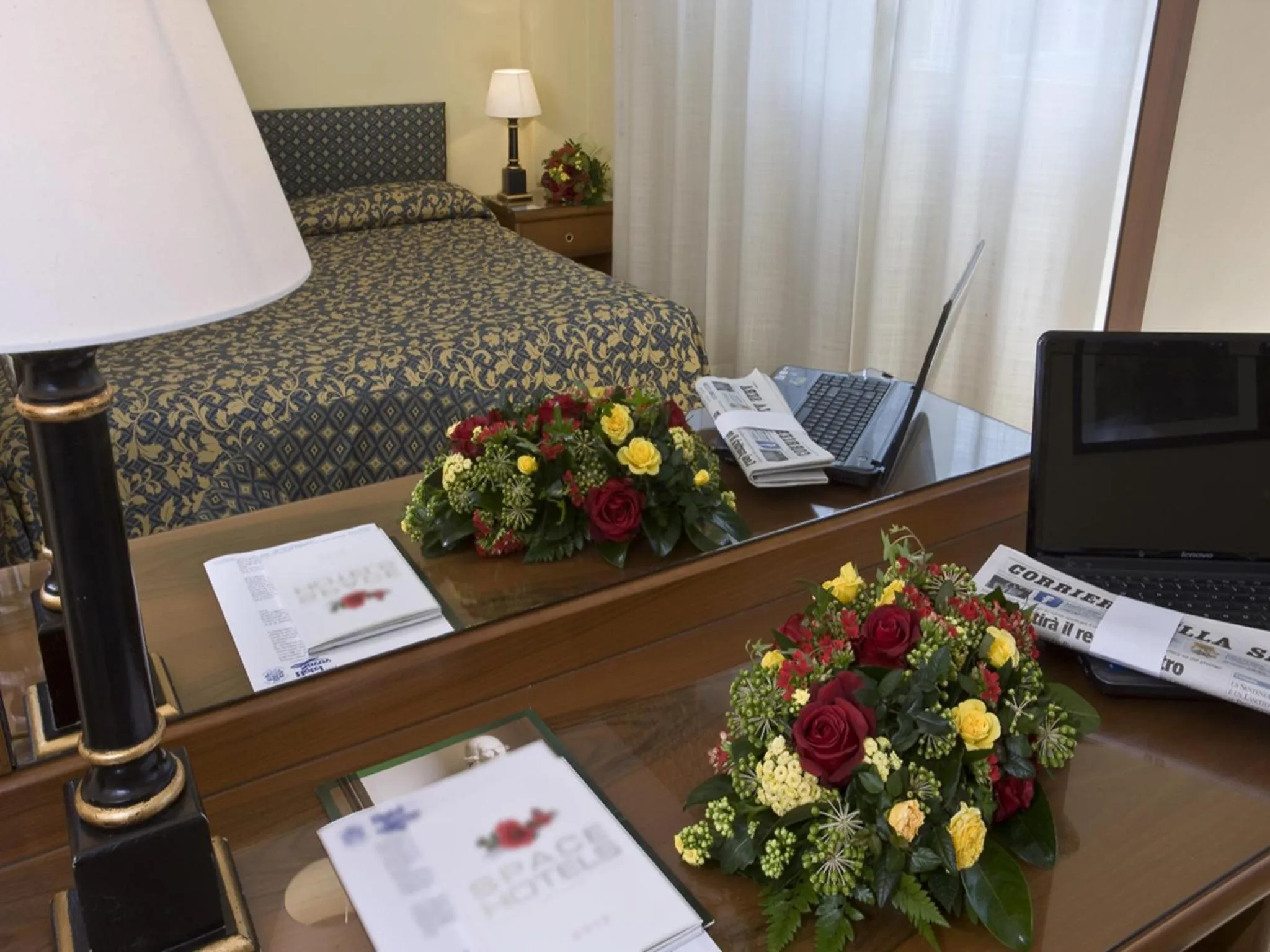 Seating area in Hotel Savoy