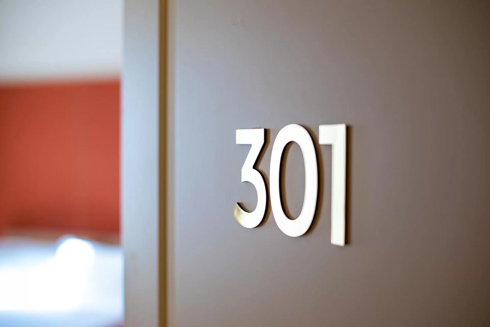 Photo of the whole room in Sentho Roma