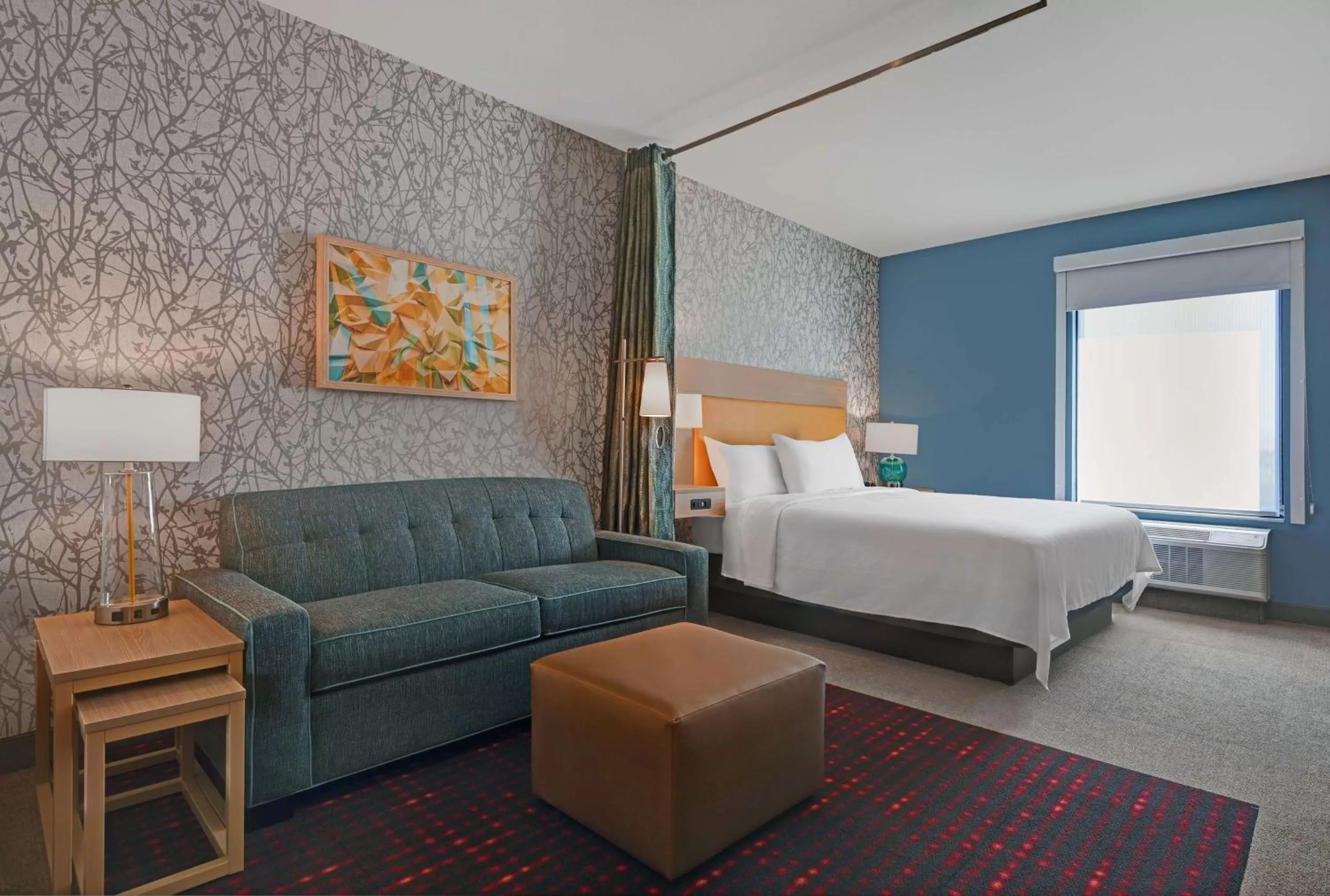 Living room, Bed in Home2 Suites By Hilton Tracy, Ca