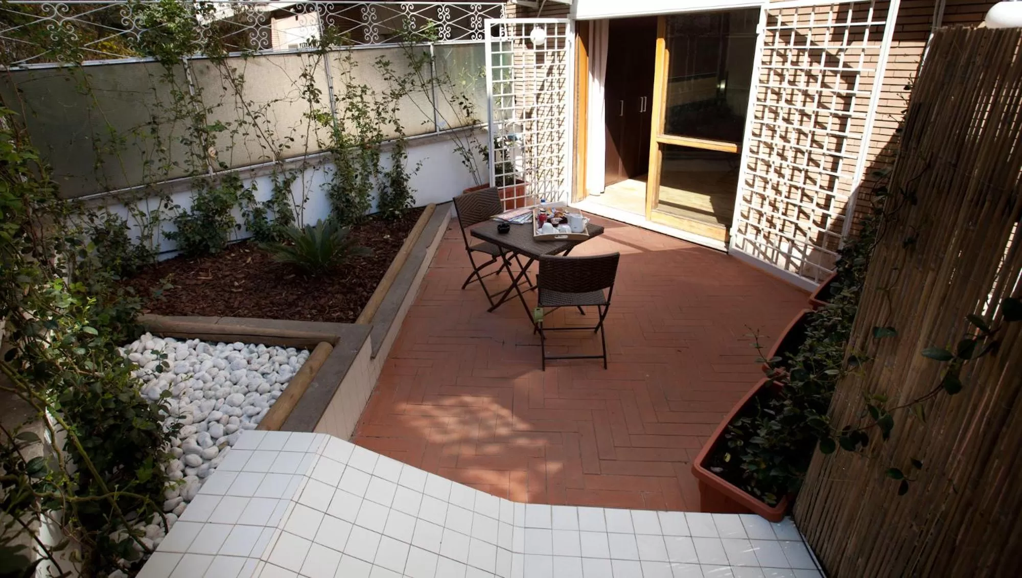 Balcony/Terrace in Heart of Rome Rooms
