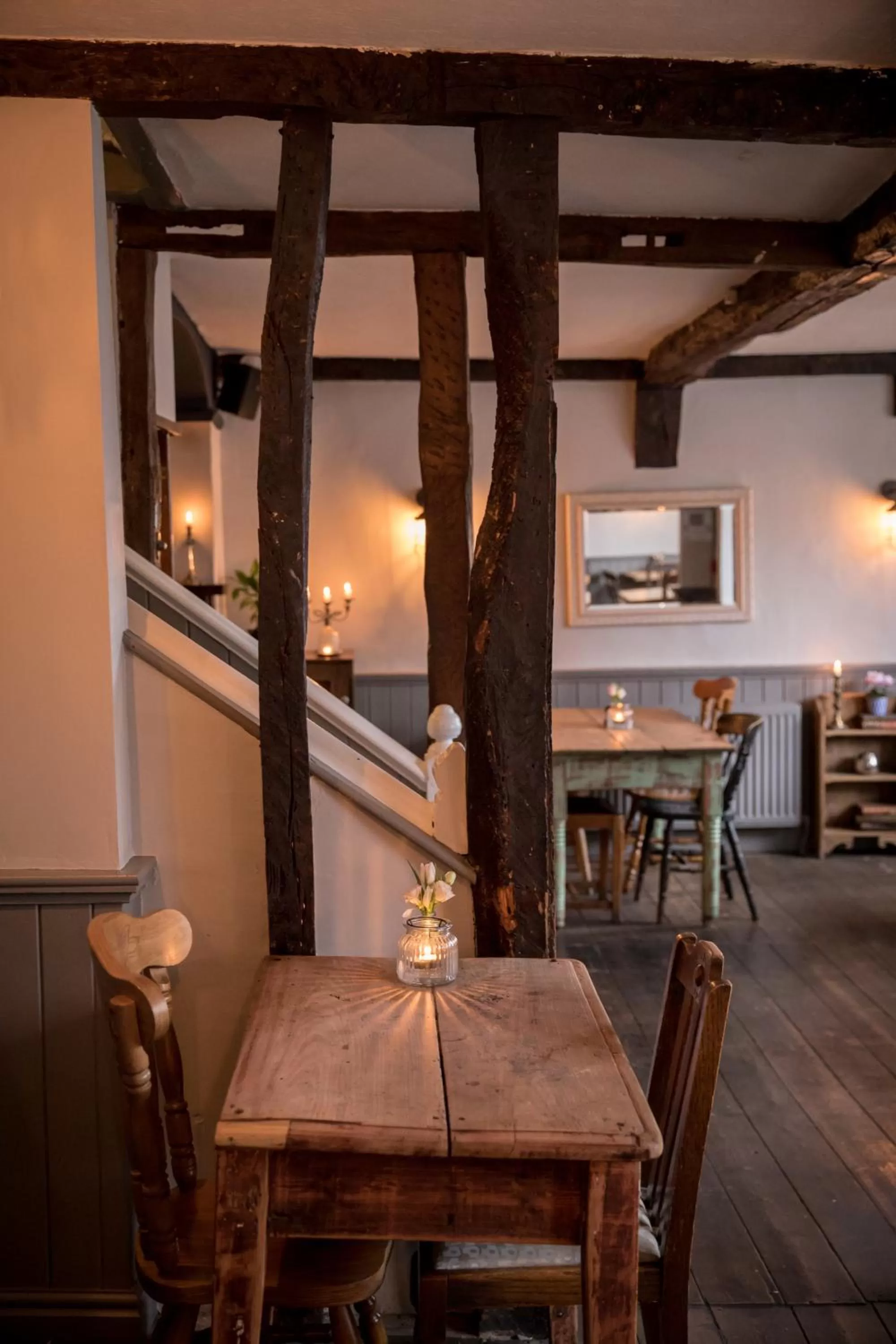 Restaurant/Places to Eat in The Black Swan Inn