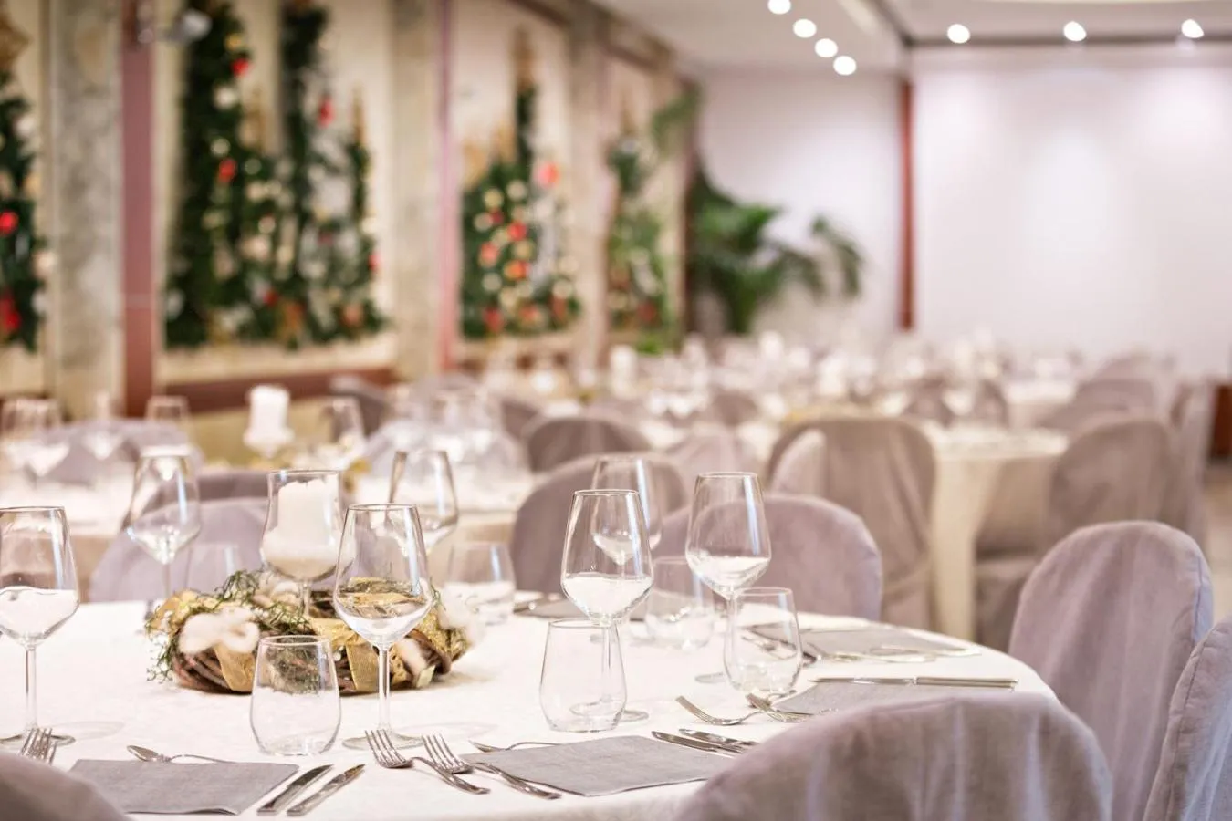 Restaurant/places to eat in Hotel Ristorante Ala d'Oro