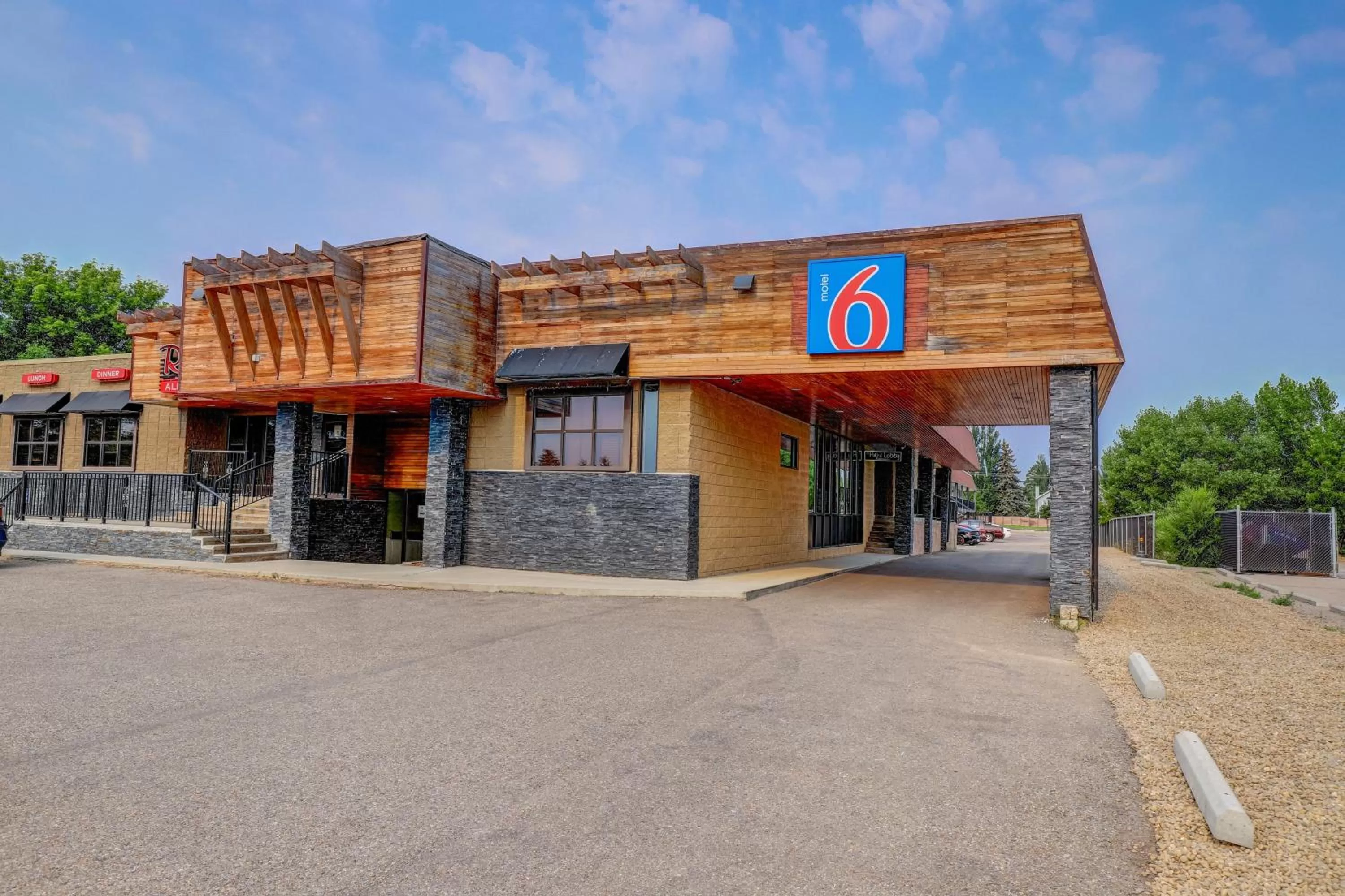 Property building in Motel 6 Brooks AB