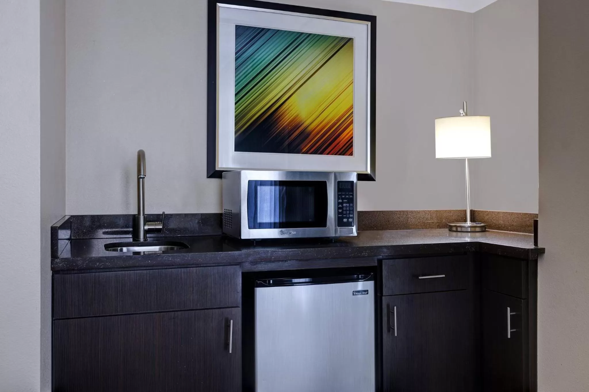 Photo of the whole room in Holiday Inn Houston Downtown by IHG