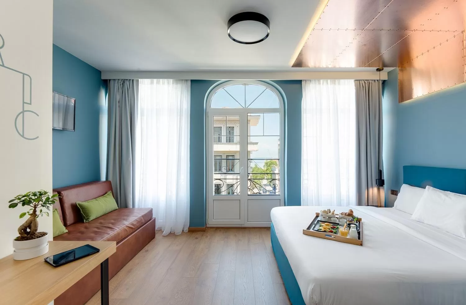 Photo of the whole room, Bed in Colors Urban Hotel Thessaloniki
