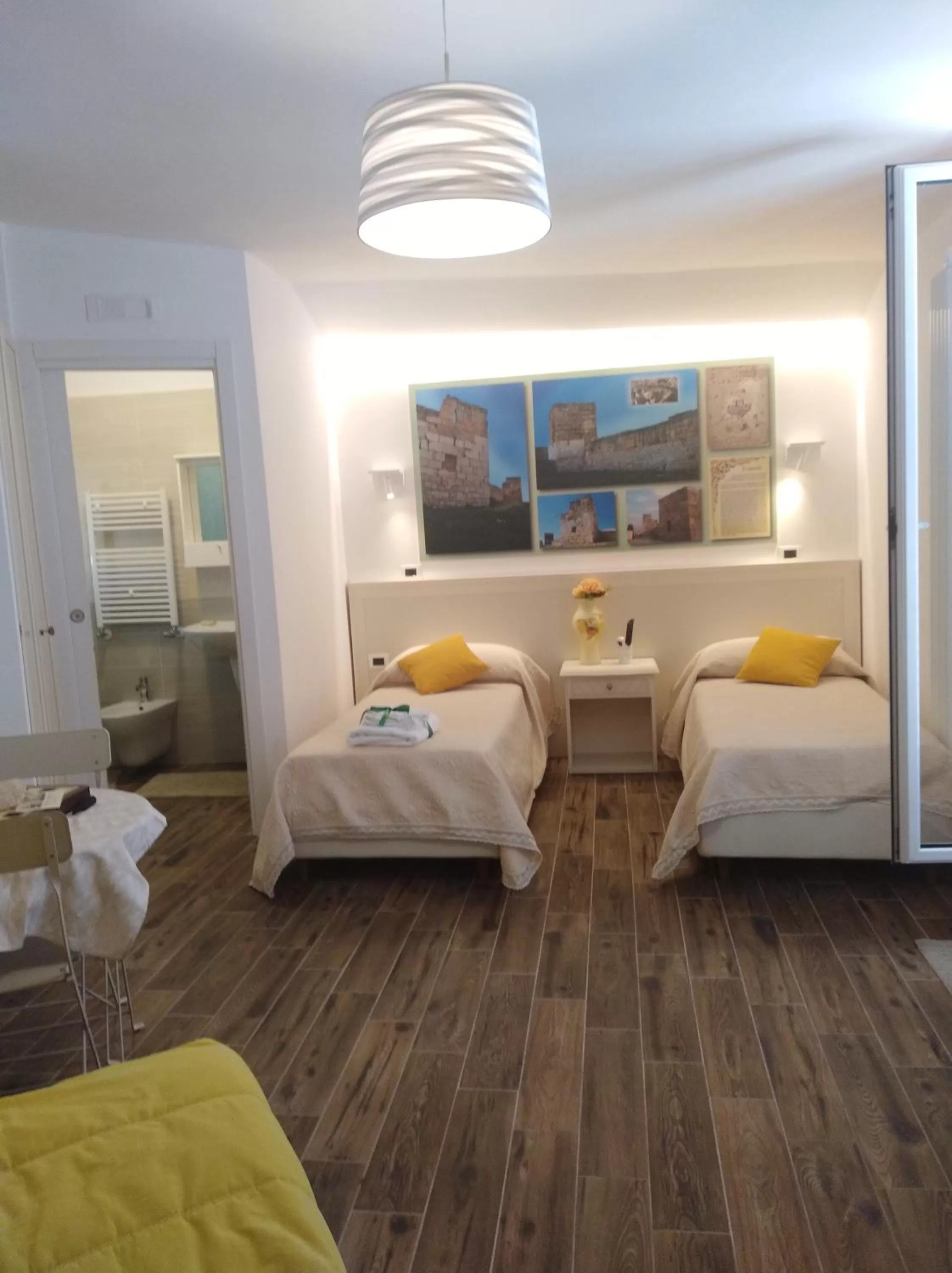 Bed in DomuS al Corso B&B