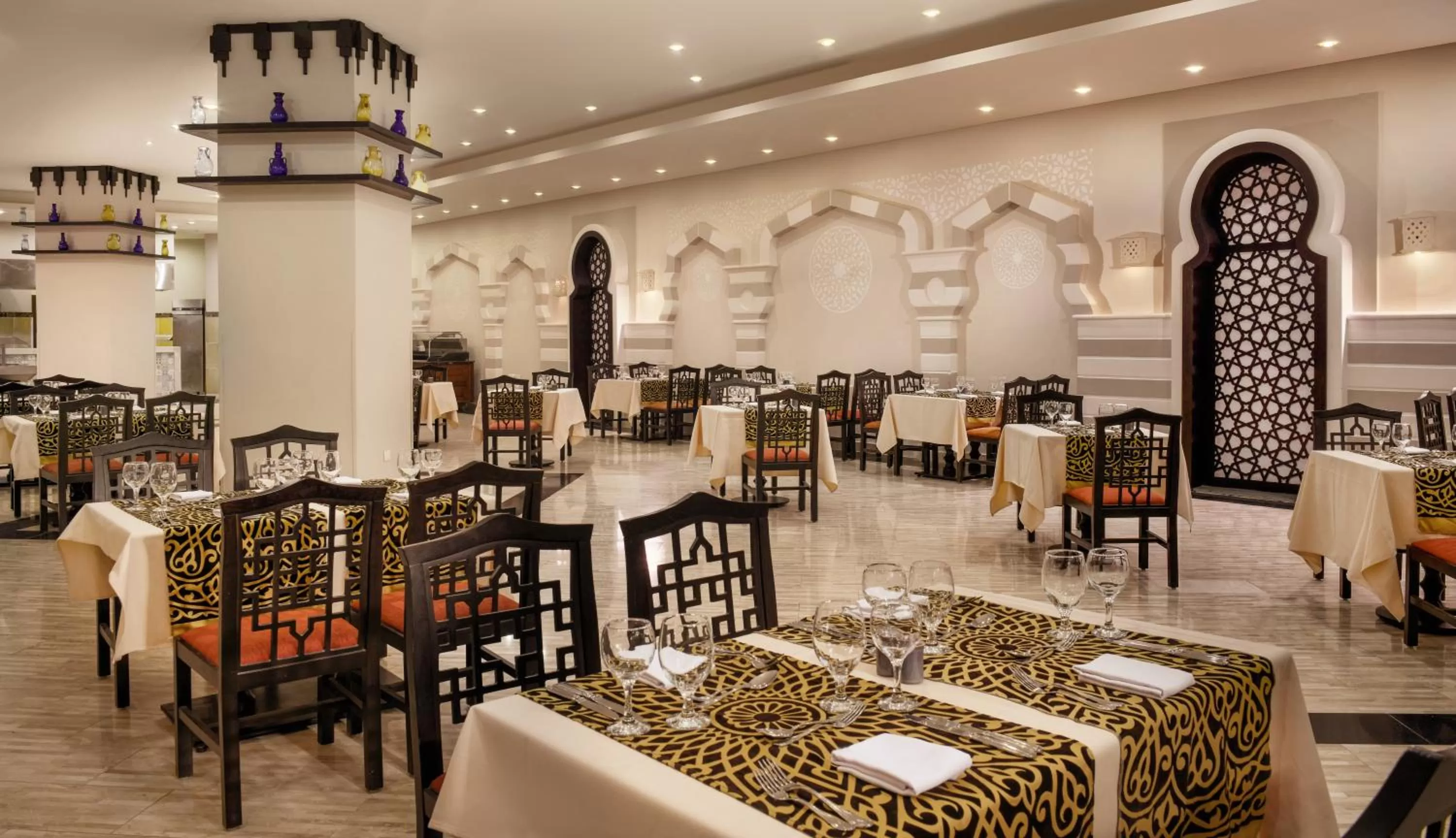 Restaurant/places to eat in JAZ Soma Beach